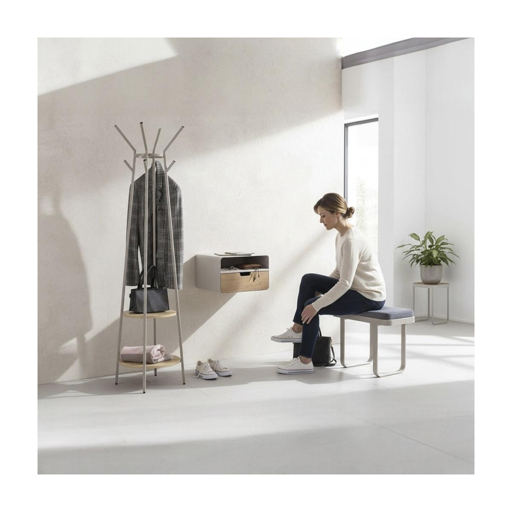 Voir la diapositive 6 : Paris Prix Banc design 1 place  dario  56cm anthracite