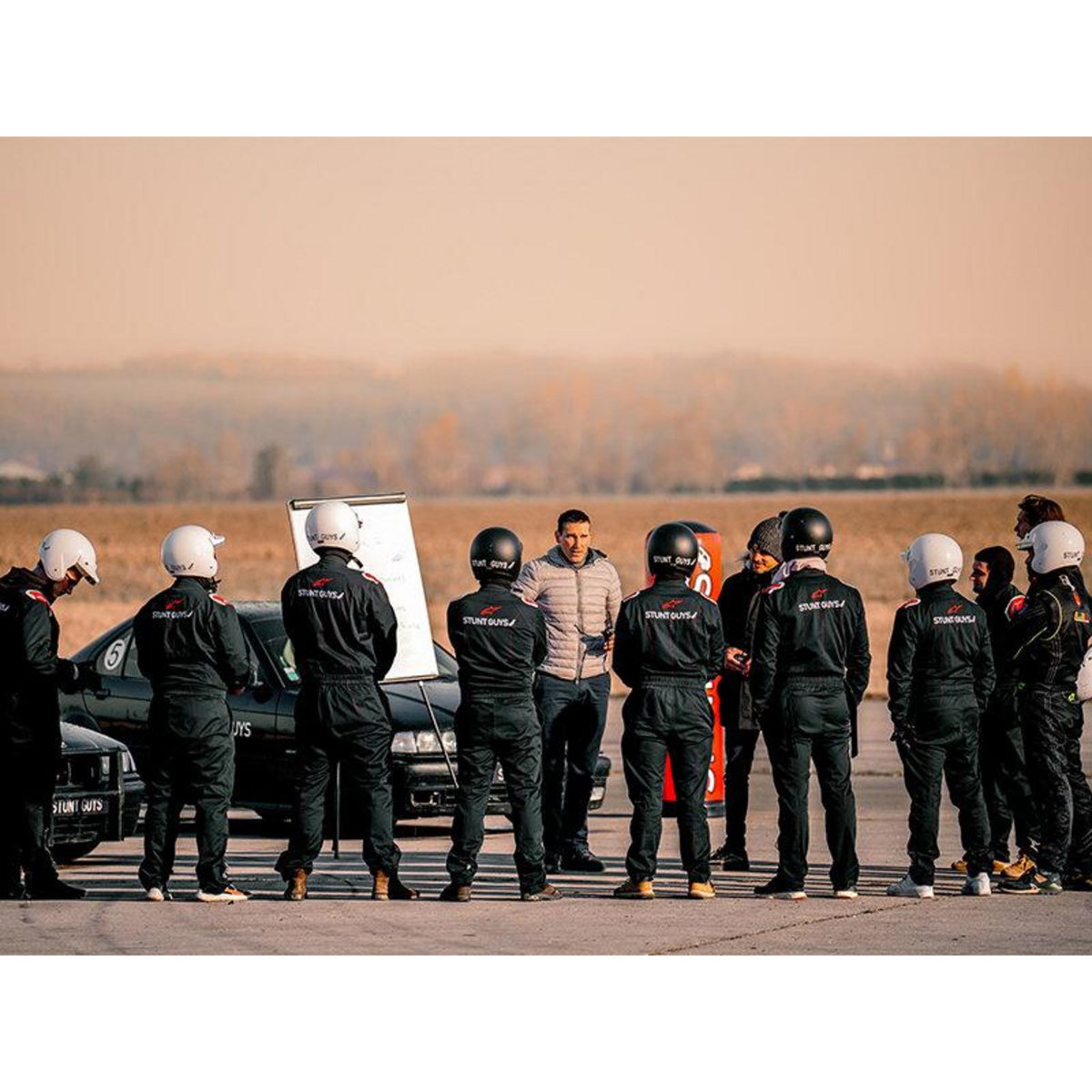 Smartbox Sensations fortes : baptême de course-poursuite et conduite 2 roues - Coffret Cadeau Sport & Aventure