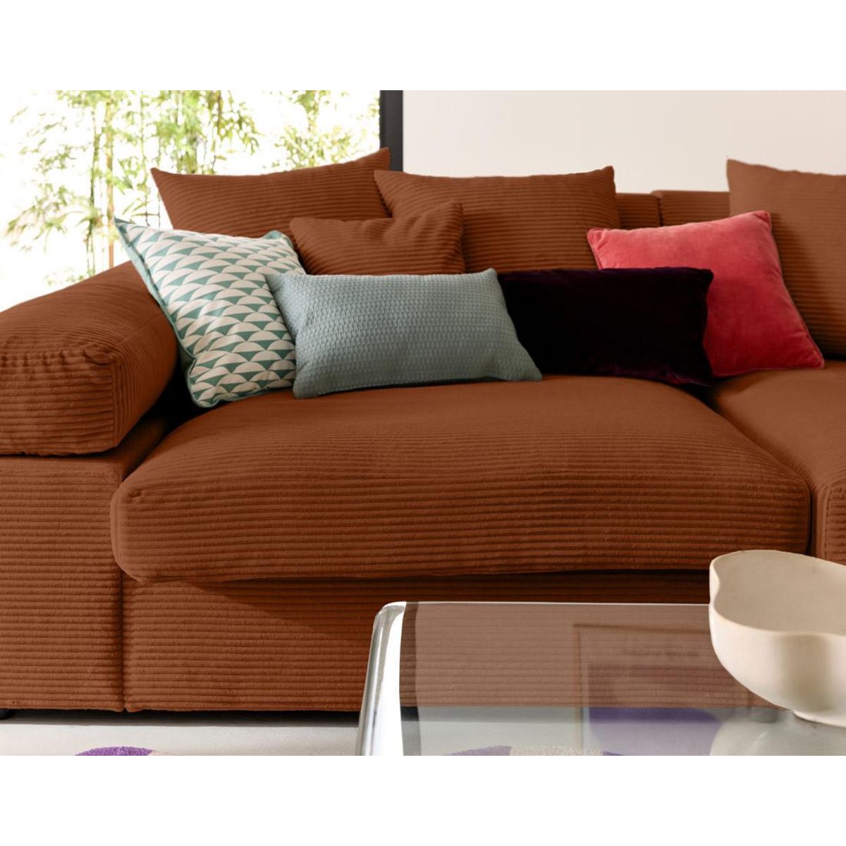 LISA DESIGN Aspen - canapé 4 places - assise profonde - velours côtelé