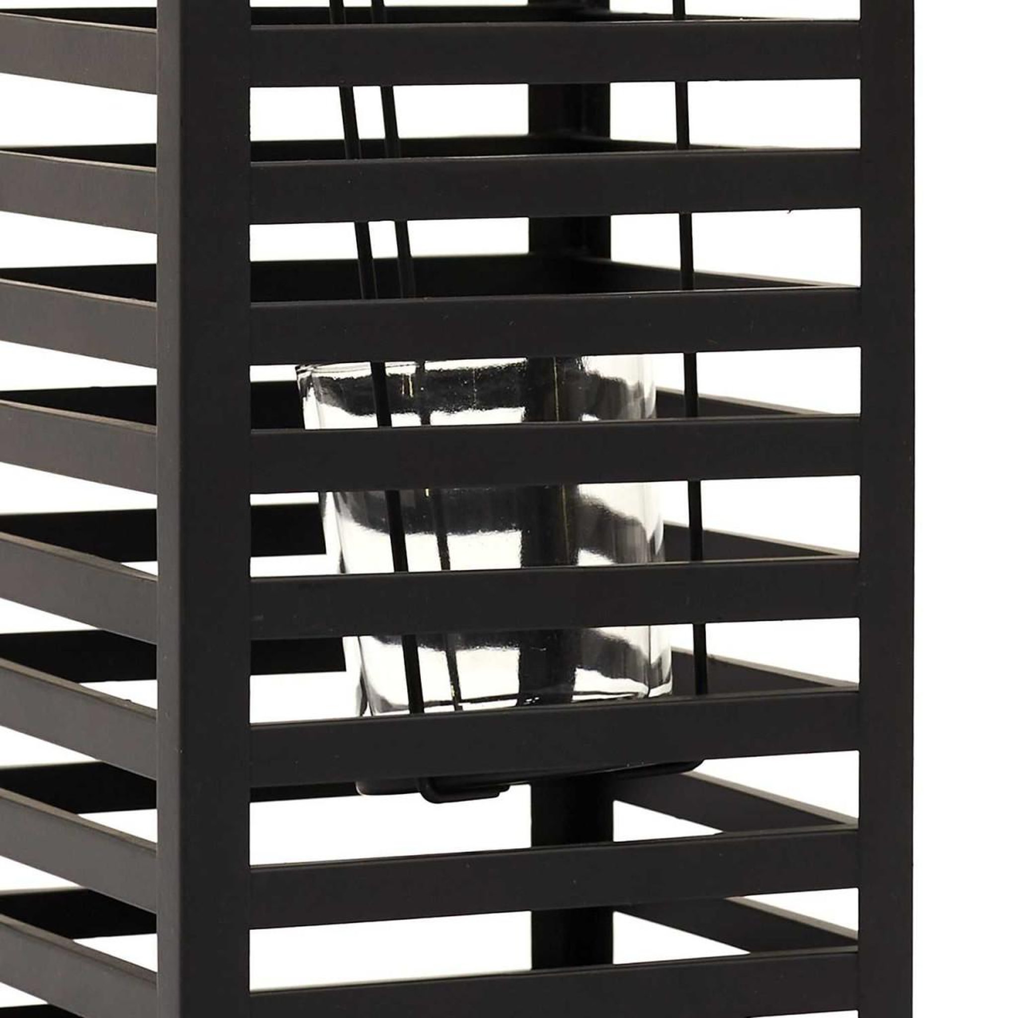 Voir la diapositive 4 : The Home Deco Factory Lanterne Design en Métal  Black Forest  24cm Noir