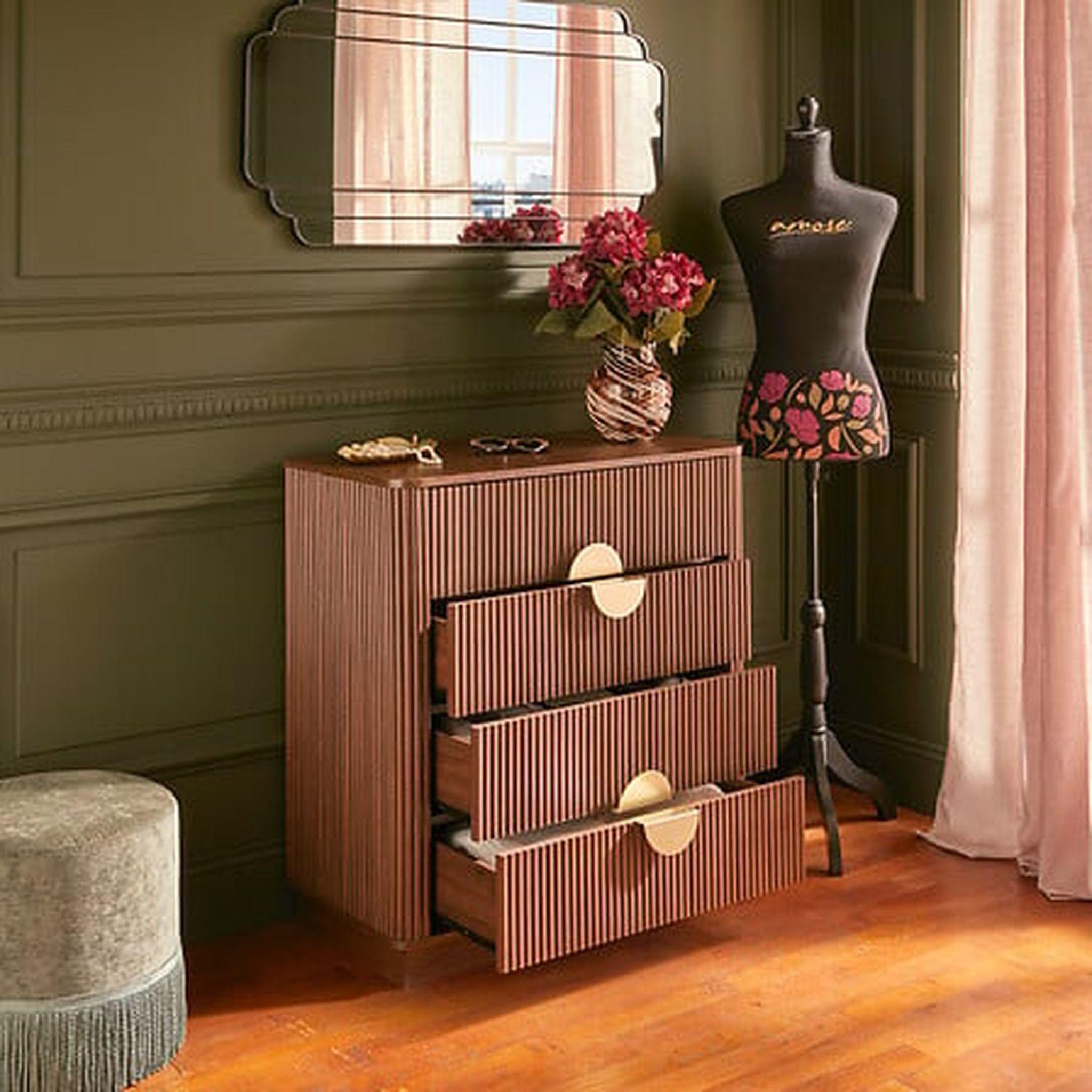Voir la diapositive 6 : ATMOSPHERA Commode 4 tiroirs effet noyer wany - marron