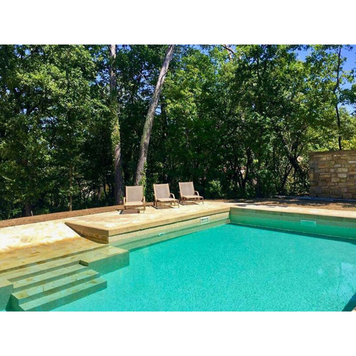 Smartbox 3 jours de rêve en château 4* avec accès au spa et vin pétillant près de Nîmes - Coffret Cadeau Séjour