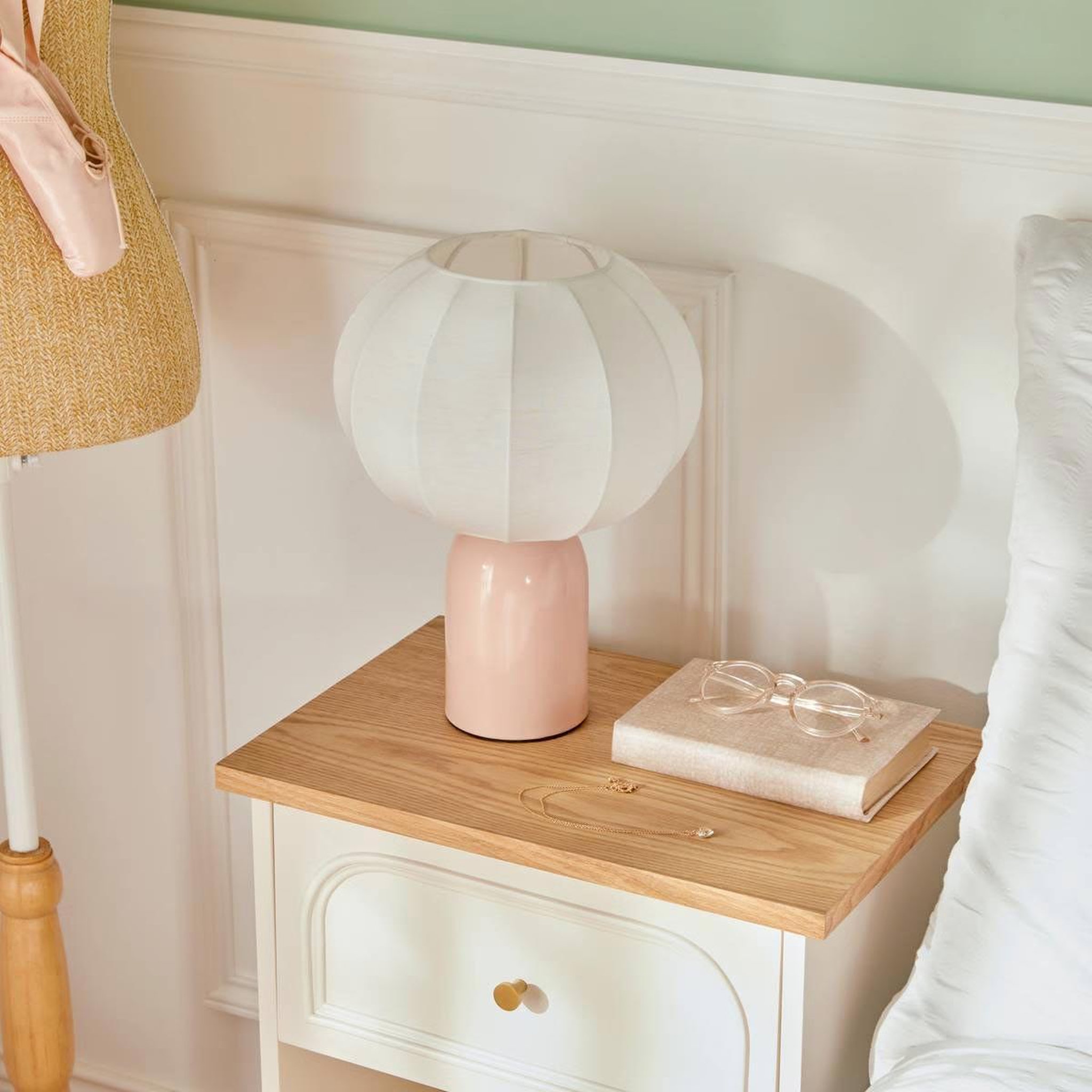 Voir la diapositive 6 : ATMOSPHERA Lampe à poser en métal  tobie  33cm rose