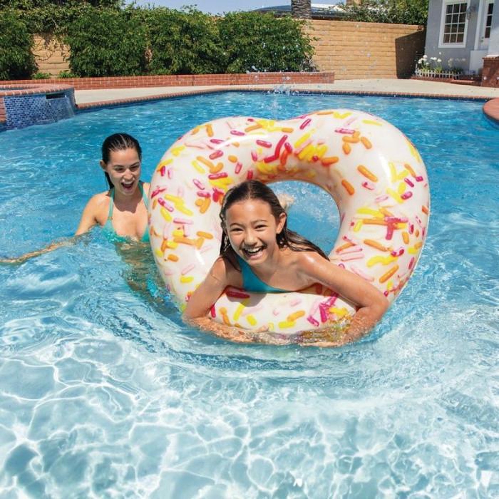 Voir la diapositive 3 : INTEX Bouée Gonflable Cœur  Donut  94cm Multicolore