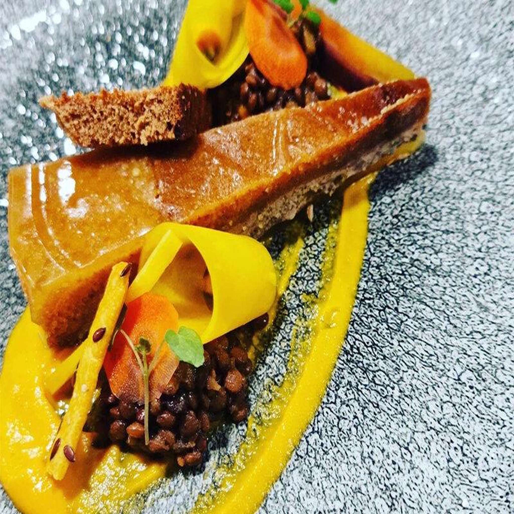 Voir la diapositive 2 : Smartbox Repas gastronomique pour 2 près de Metz : menu 3 plats avec coupe de crémant - Coffret Cadeau Gastronomie
