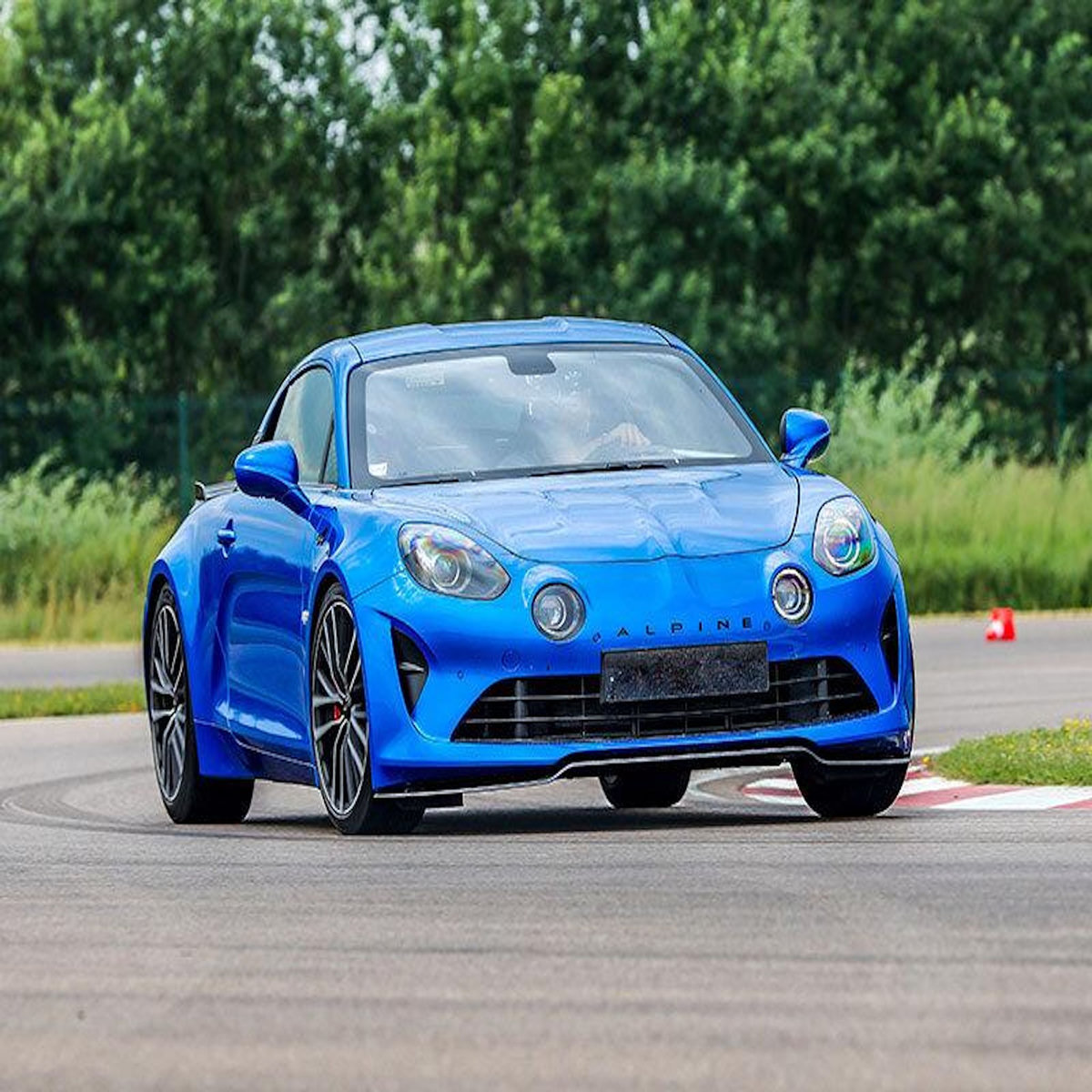 Smartbox Stage de pilotage multivolant : 2 tours en Alpine et 2 tours en Lamborghini Gallardo sur le circuit de Nogaro - Coffret Cadeau Sport & Aventure