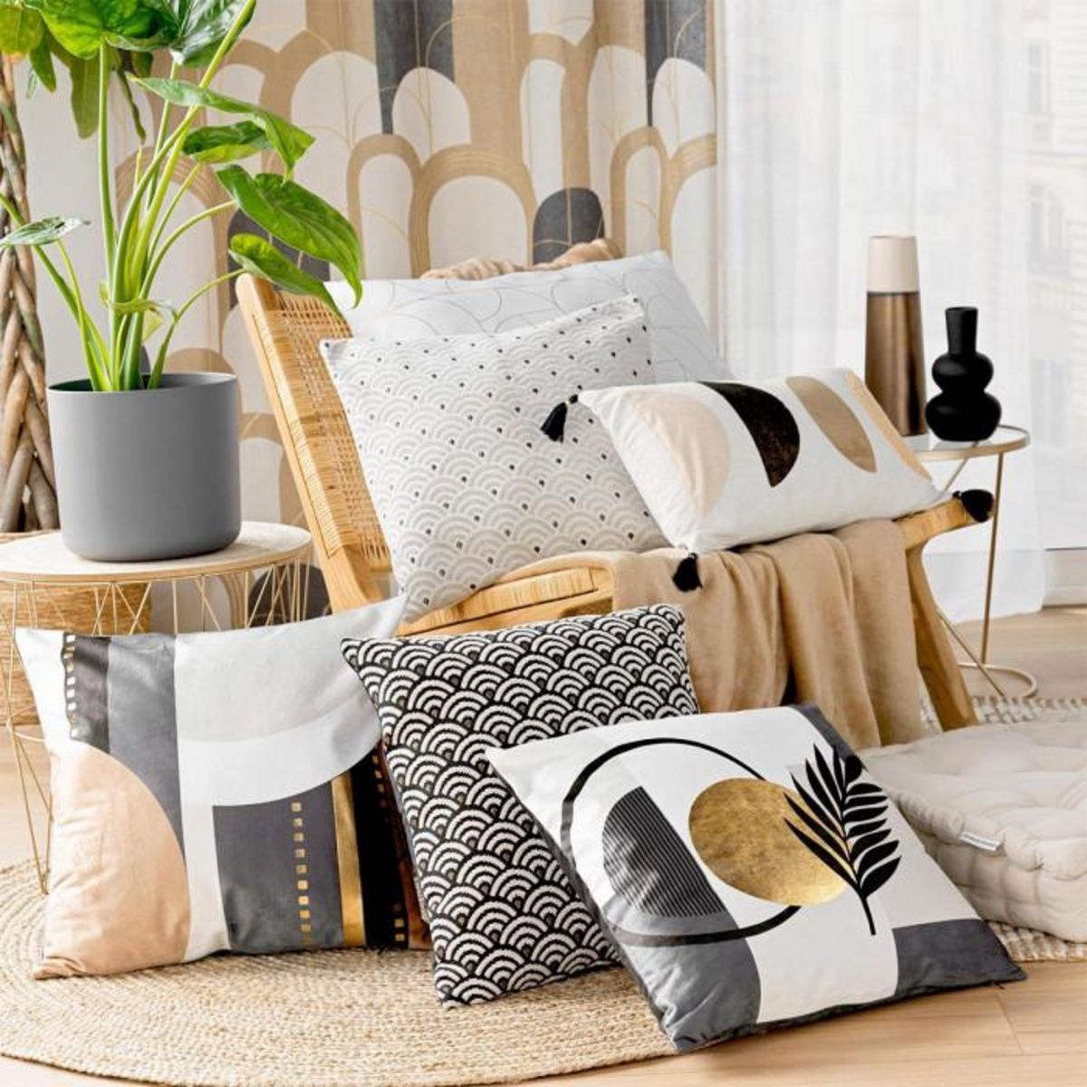 Paris Prix Coussin Déco Chenille  Minela  45x45cm Naturel