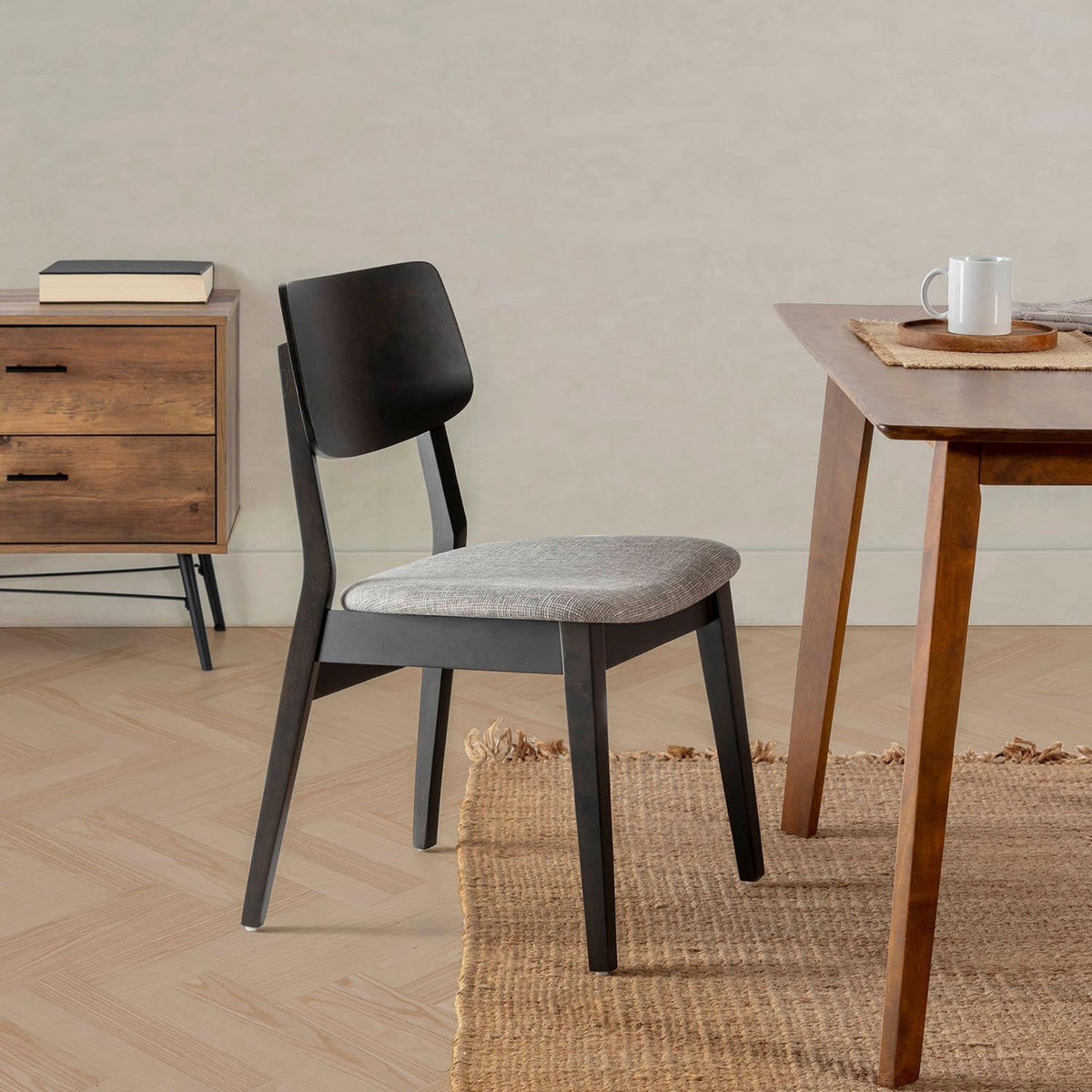 VS VENTA-STOCK Pack de 2 chaises Susi couleur Noir, Bois massif