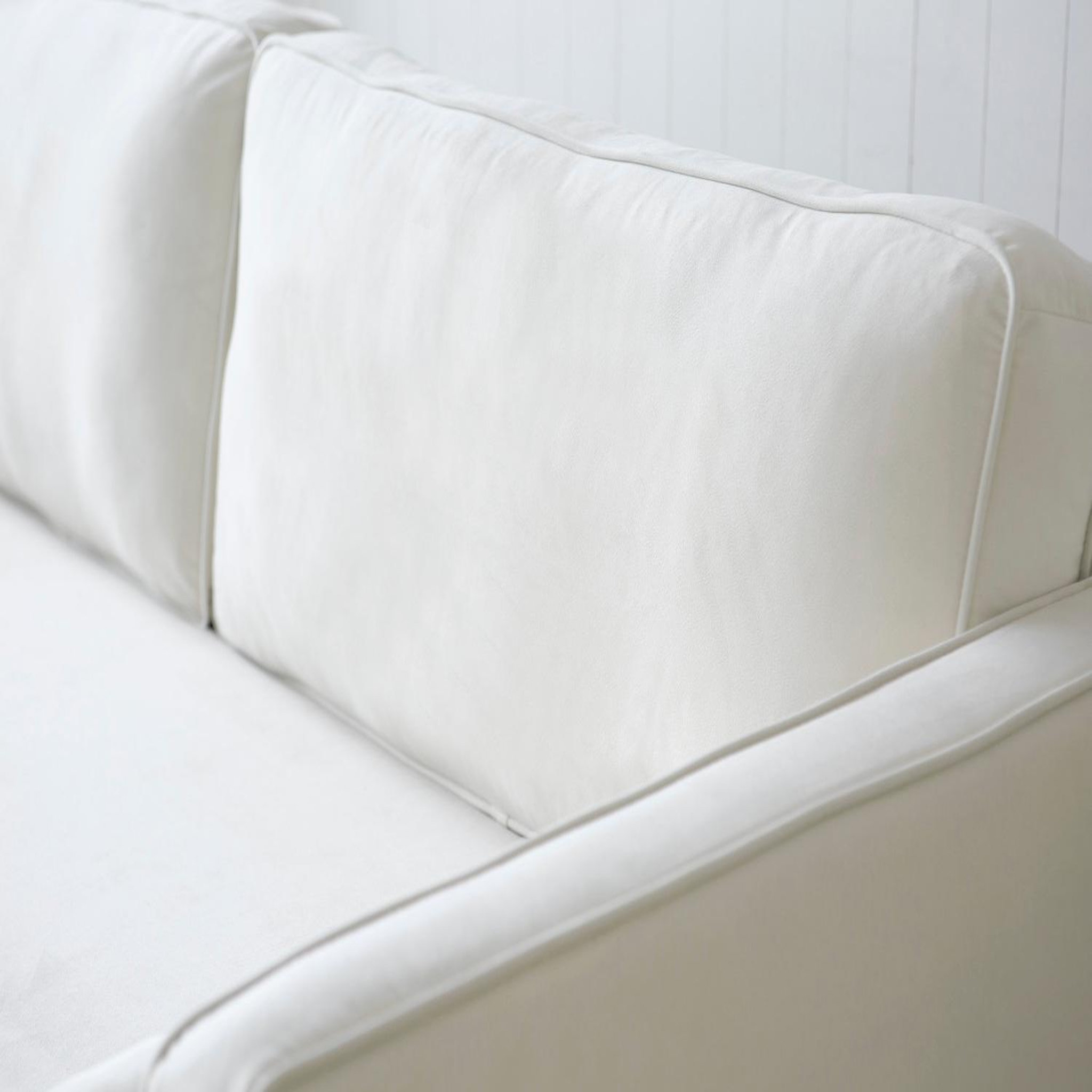 Voir la diapositive 5 : CONCEPT USINE Canapé 3 places design en velours beige STAN