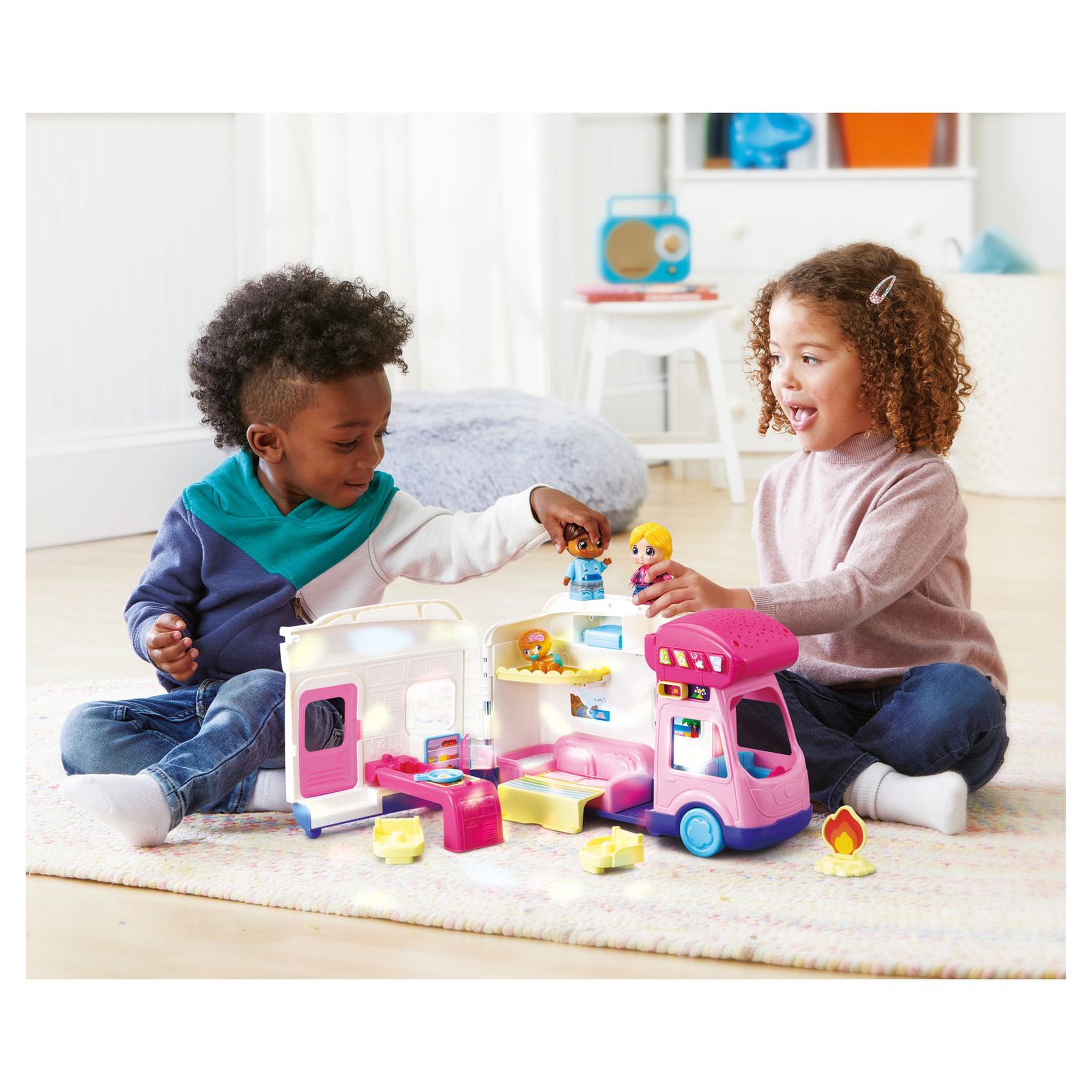Voir la diapositive 2 : VTECH Tut Tut Copains - Camping car magique