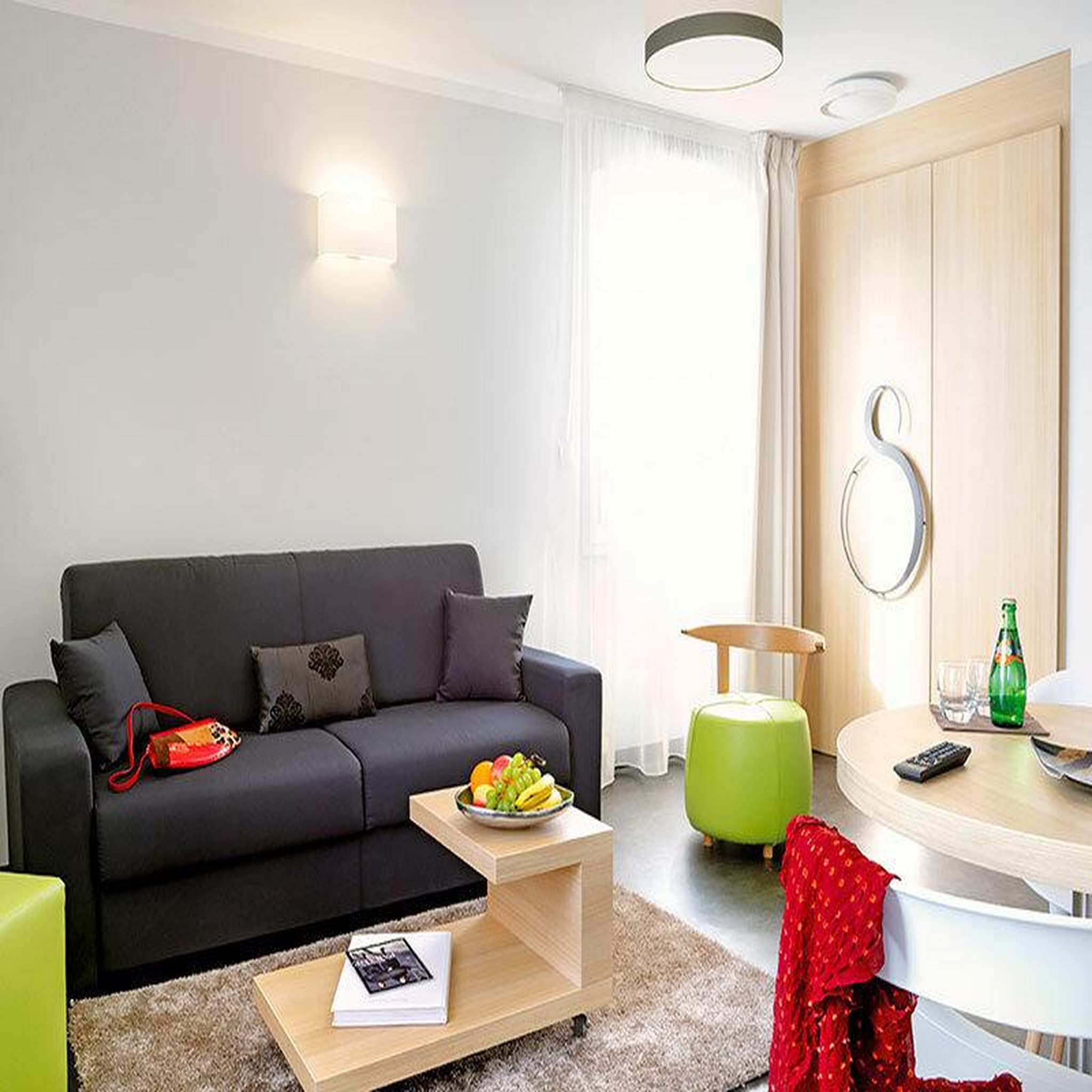 Voir la diapositive 4 : Smartbox 2 jours en studio appart'city - coffret cadeau séjour