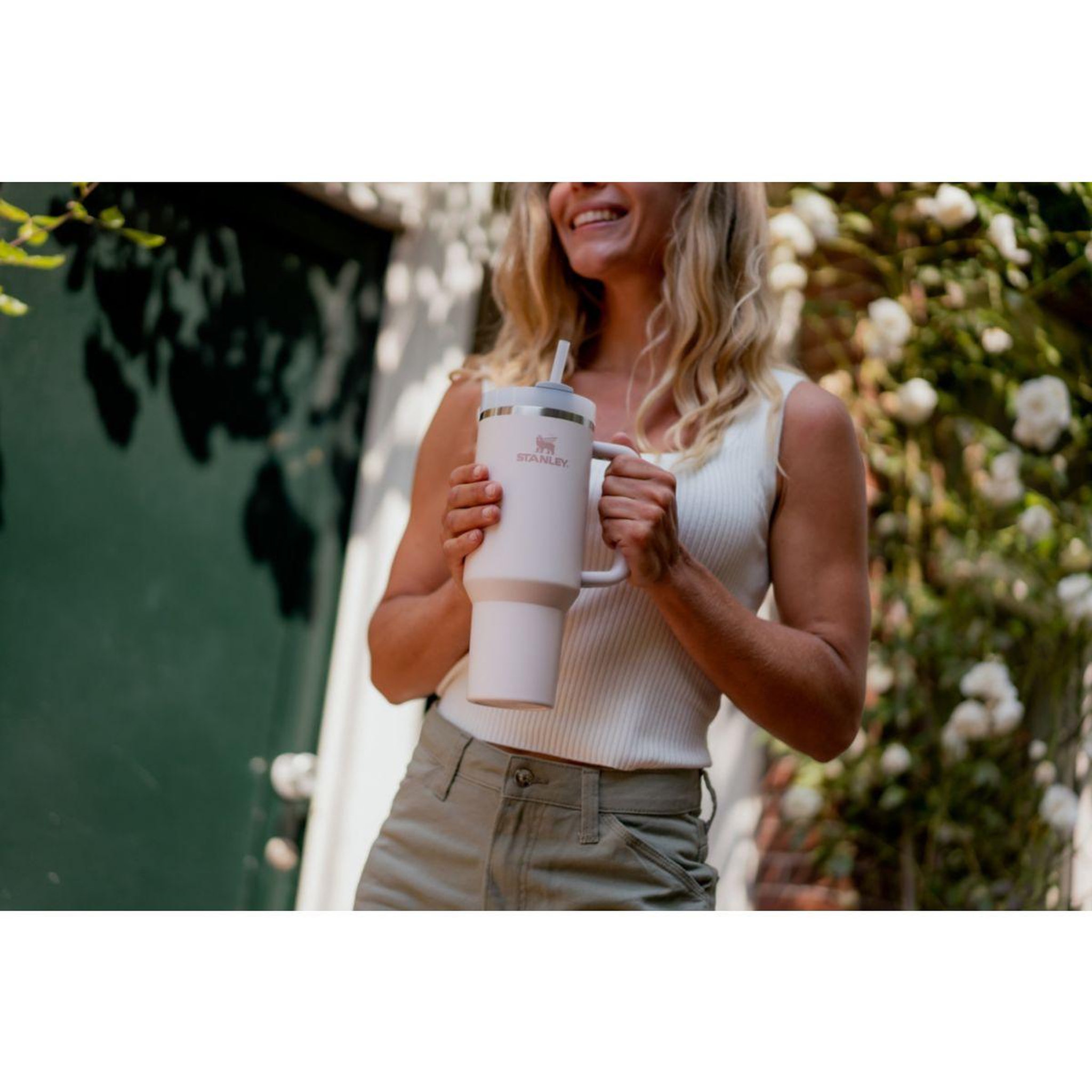 Voir la diapositive 4 : Stanley Mug isotherme The Quencher H2.0 FlowState 1.18L Rose