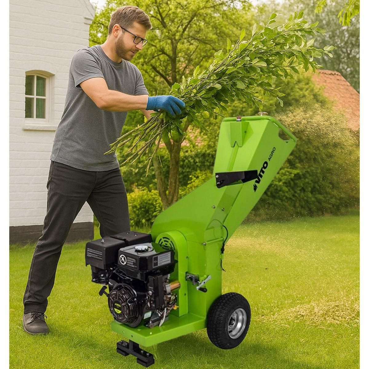 VITO Broyeur de végétaux Thermique 15CV - 3 Lames - Coupe Ø100mm Démarrage électrique Moteur 4T 420Cm3 Poignées de déplacement VITO