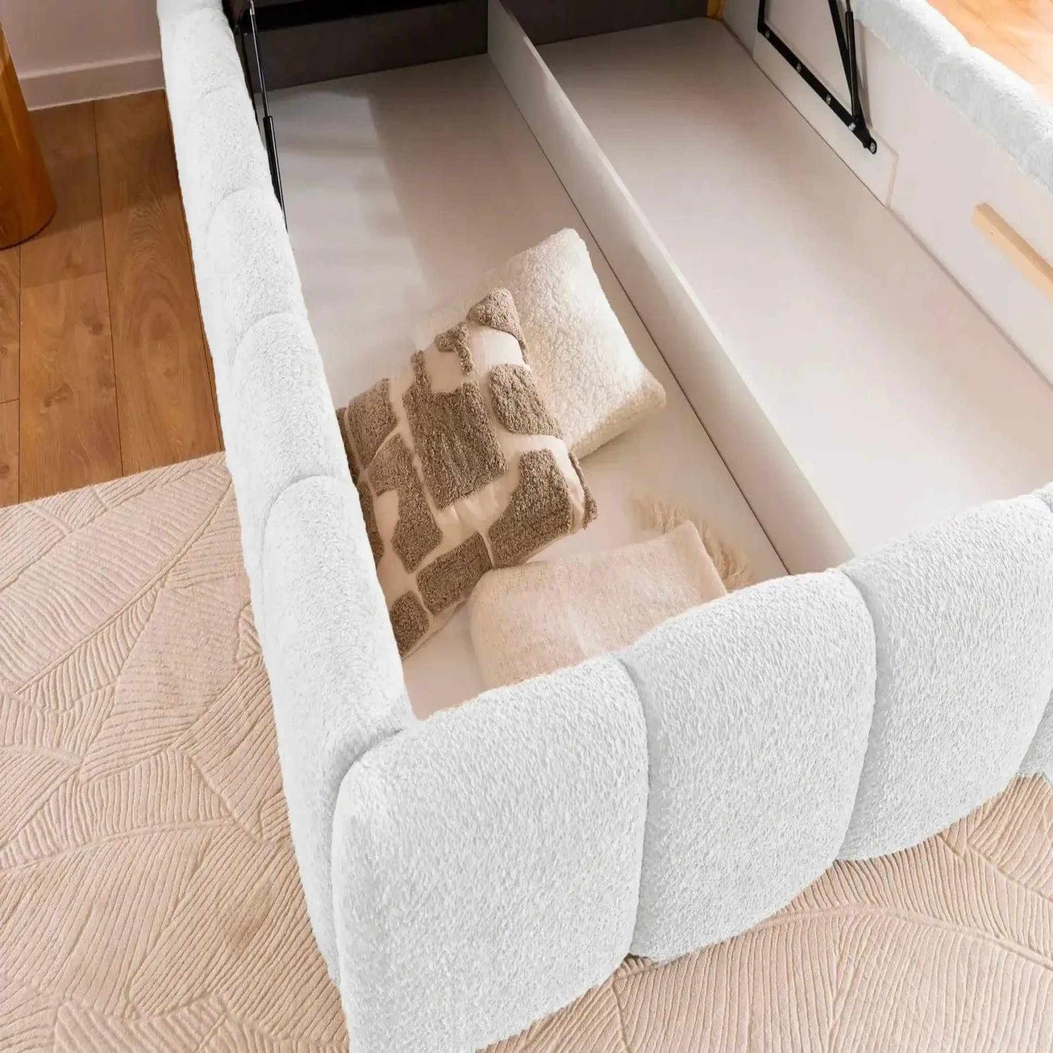 Voir la diapositive 6 : CASANOVA PARIS Elise - lit coffre tissu bouclette