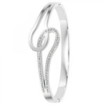 SC CRYSTAL Bracelet par SC Crystal orné de Cristaux scintillants