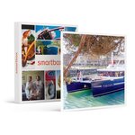 Smartbox Balade en catamaran à voile pour 2 adultes et 2 enfants au fort Boyard - Coffret Cadeau Sport & Aventure