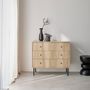 Voir la diapositive 2 : SWEEEK Commode contemporaine décor bois rainuré 3 tiroirs poignées métal noir