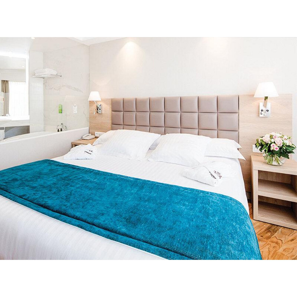 Smartbox 2 jours en hôtel 4* à Nice avec accès à l'espace détente - Coffret Cadeau Séjour