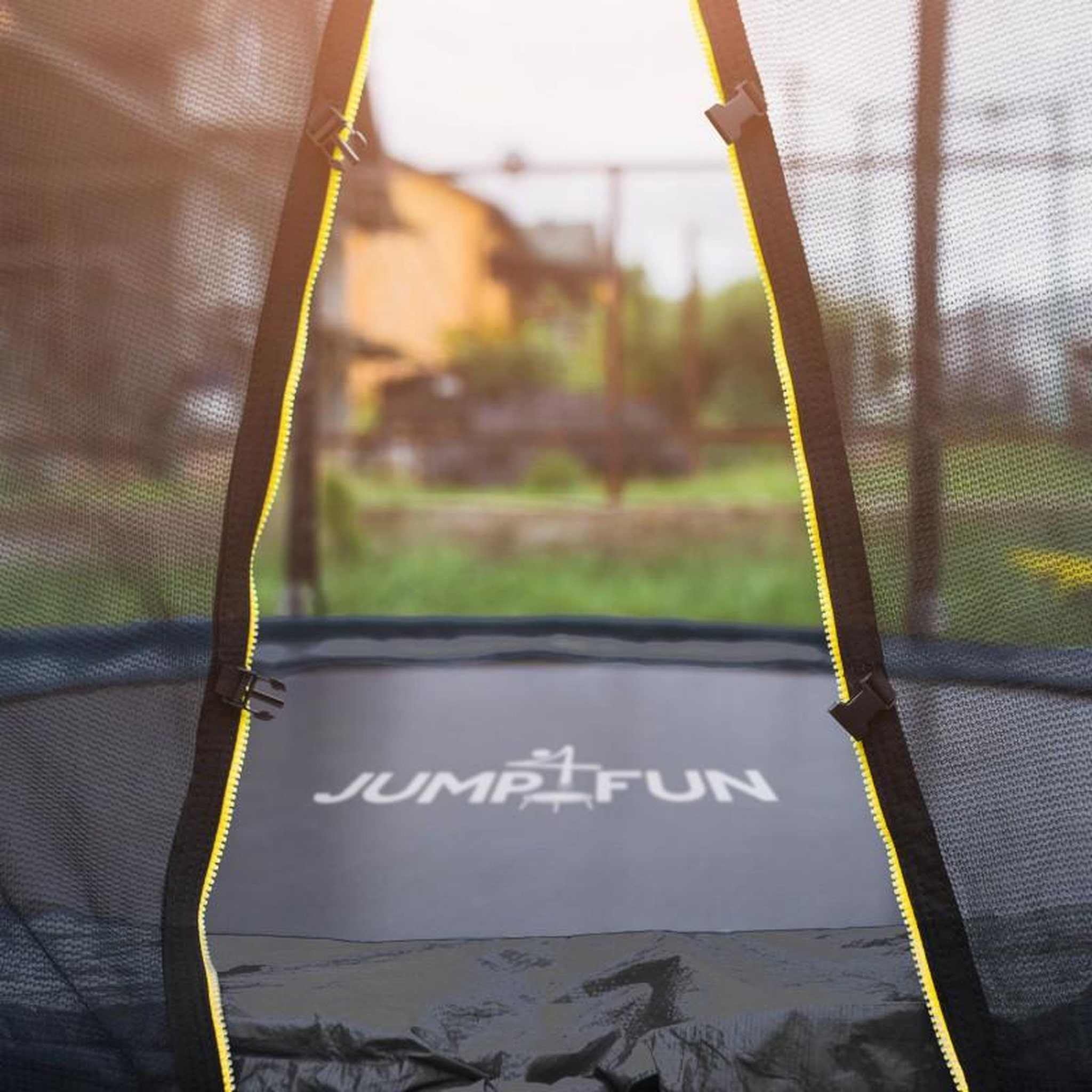 Voir la diapositive 6 : JUMP4FUN Trampoline de jardin ø244 cm- 8FT- Filet intérieur, Matelas de protection et Echelle