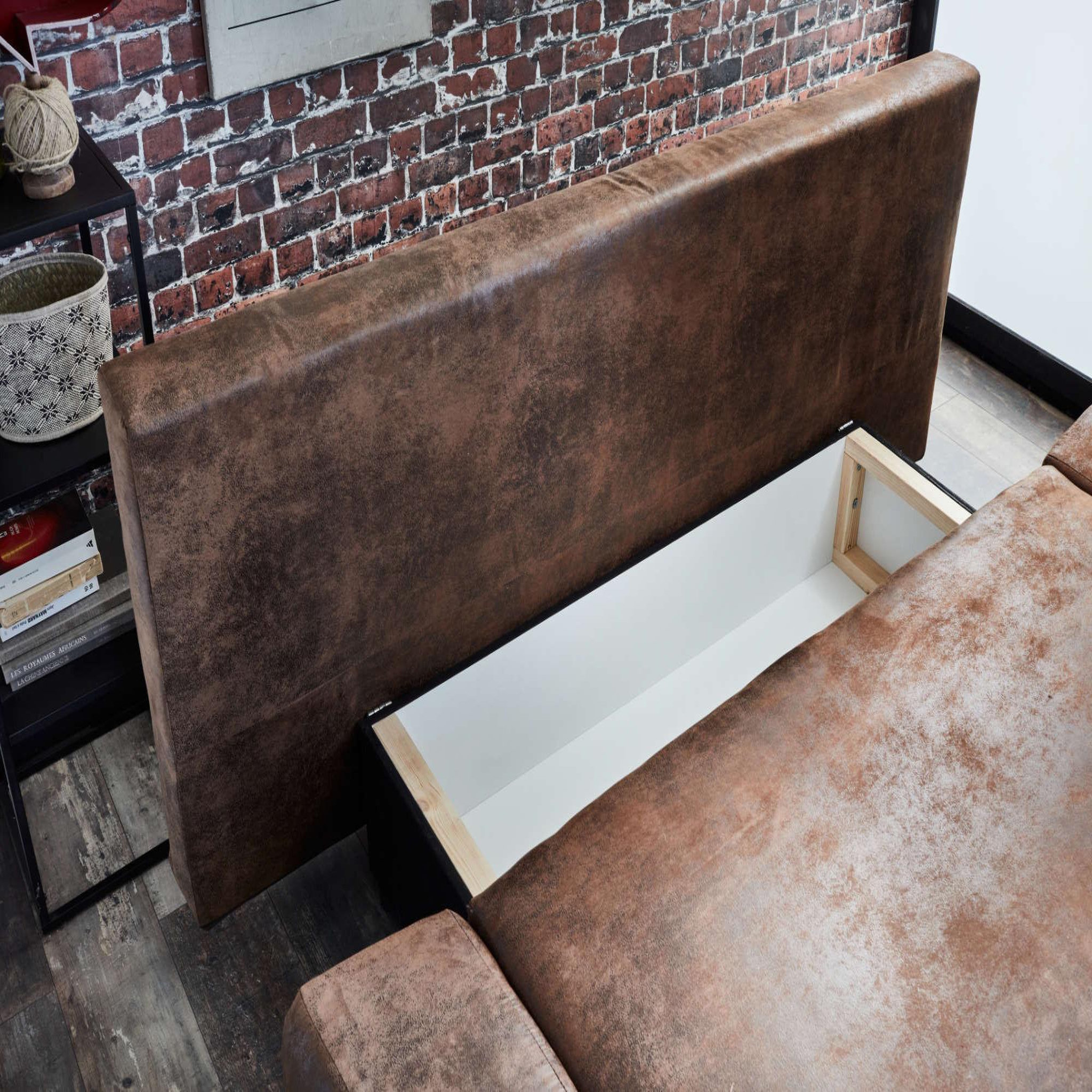 Voir la diapositive 3 : BEST MOBILIER Larson - canapé droit 3 places convertible - avec coffre de rangement - style industriel