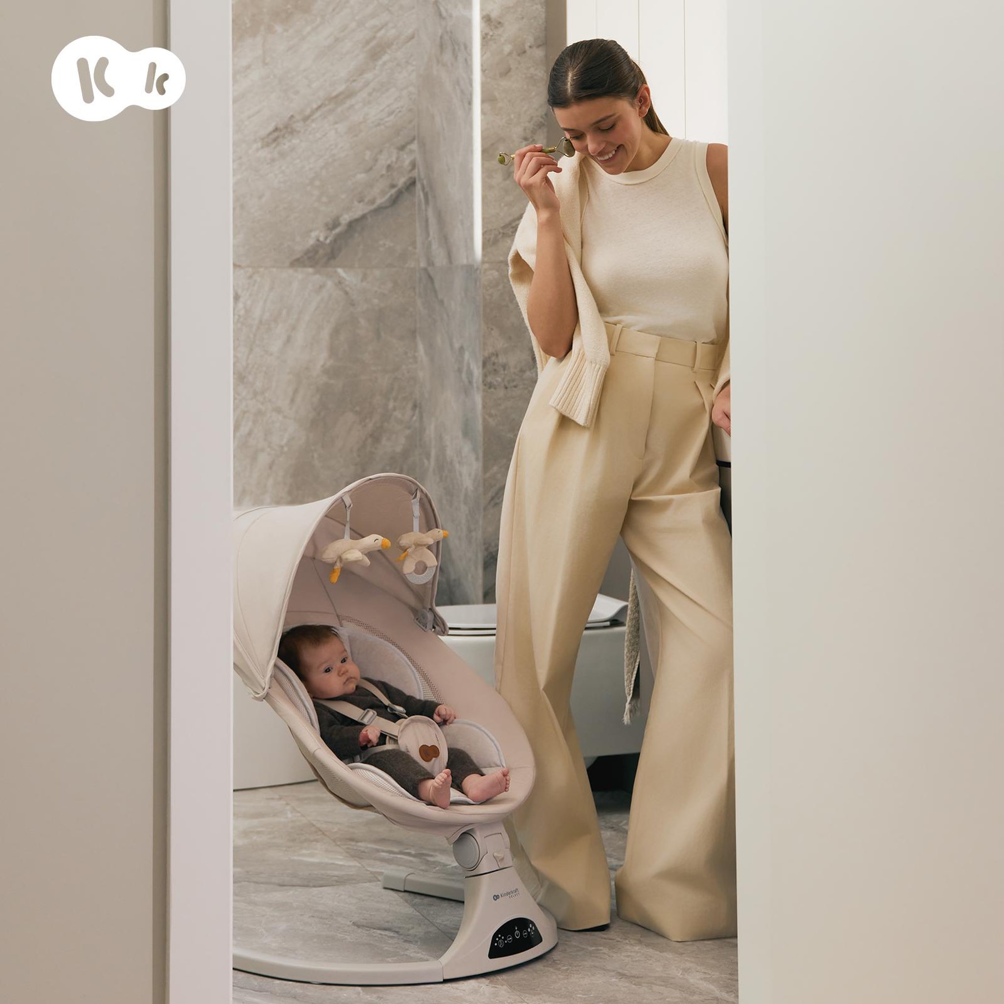Voir la diapositive 3 : KINDERKRAFT Transat électrique bébé avec musique