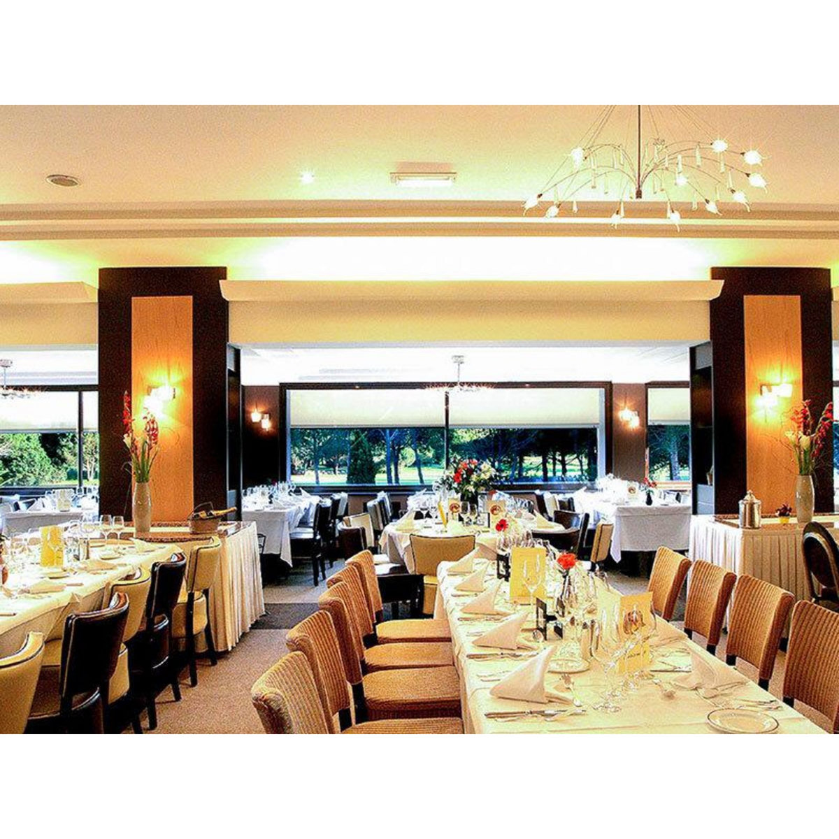 Smartbox 3 jours avec dîner, espace thermal et jetons de casino près de Clermont-Ferrand - Coffret Cadeau Séjour