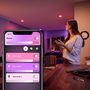 Voir la diapositive 3 : Philips Ampoule LED connectée HUE W&C GU10 5.7W