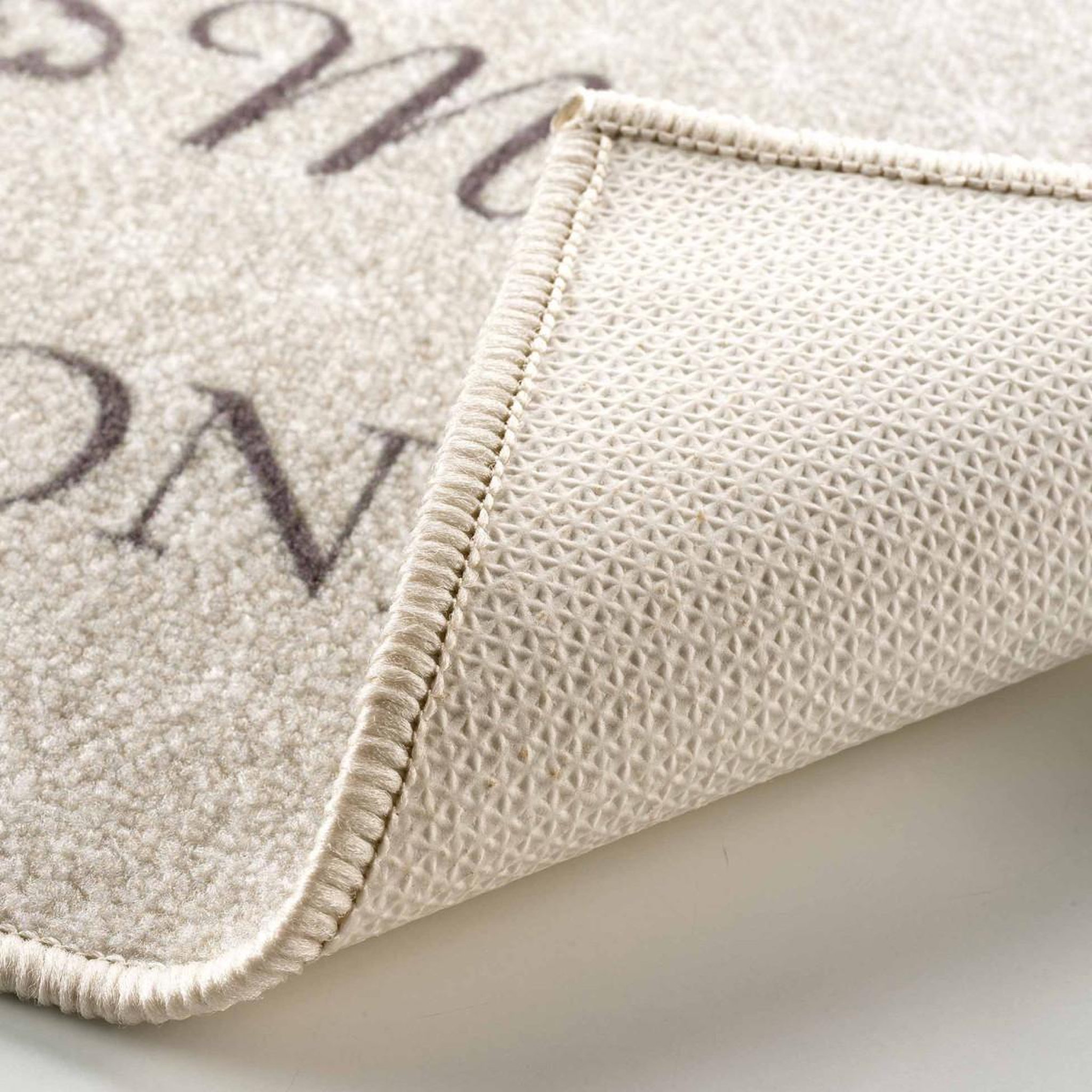 Voir la diapositive 3 : Douceur d'Intérieur Tapis déco imprimé  happiness  50x120cm beige