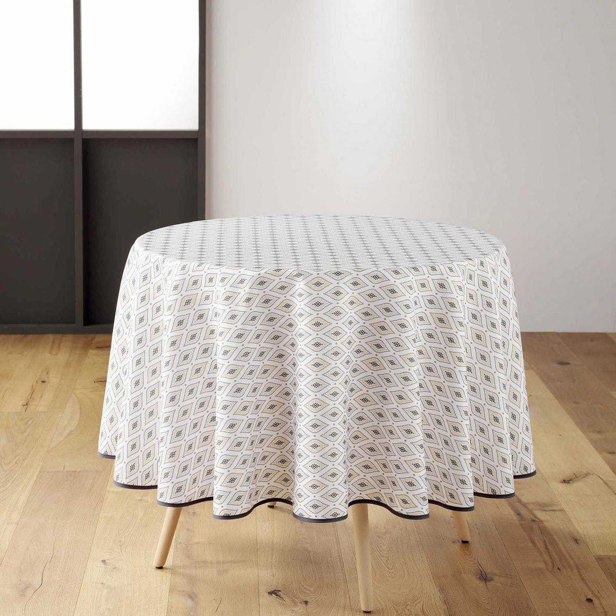 Douceur d'Intérieur Nappe ronde imprimé  oricia  180cm beige & noir