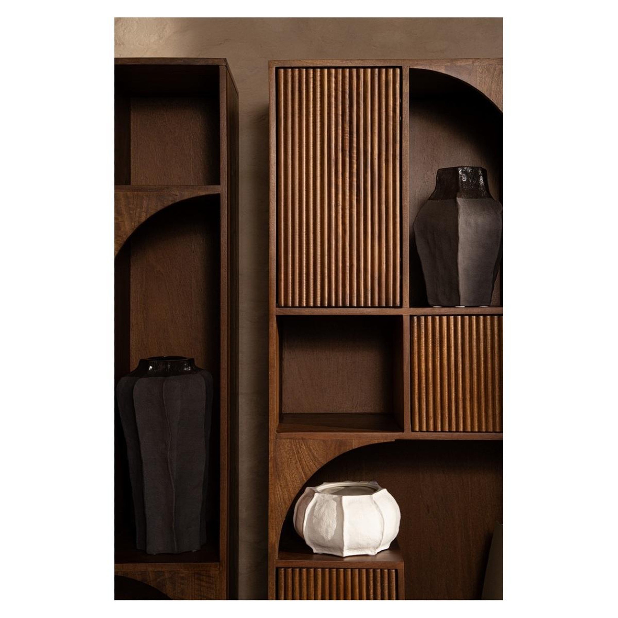 JLC KREATION Bibliothèque en manguier 180 cm 4 portes mira