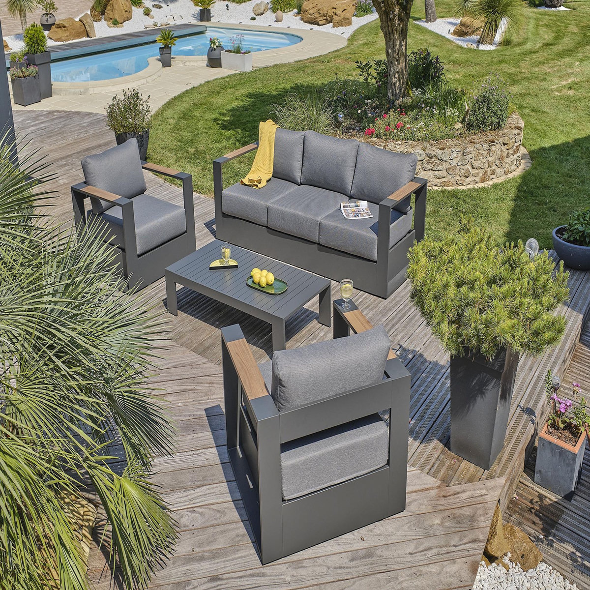 DCB GARDEN Salon de jardin 5 places en aluminium et accoudoirs en HPL