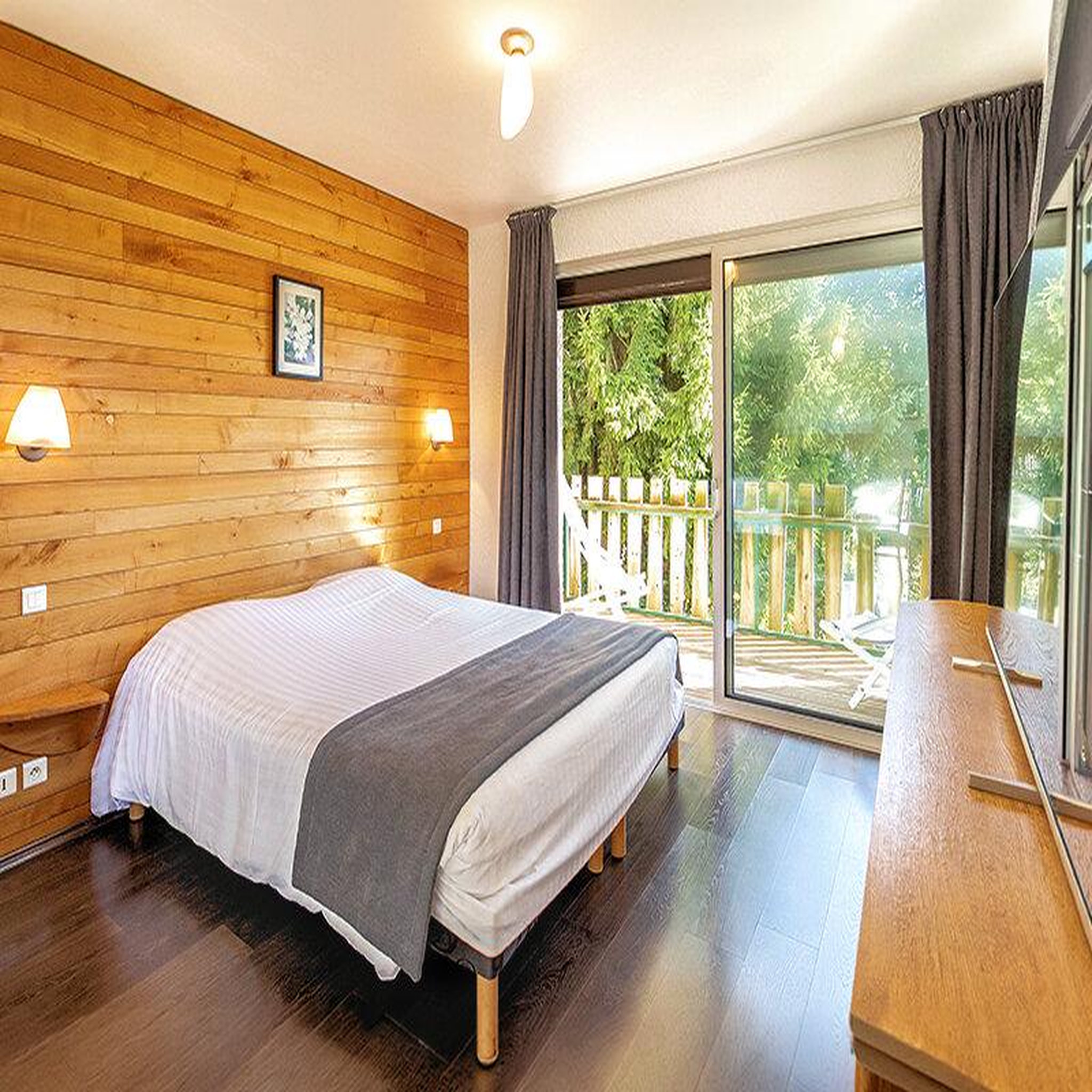 Voir la diapositive 4 : Smartbox 2 nuits en hôtel avec accès spa et dîner en france - coffret cadeau multi-thèmes