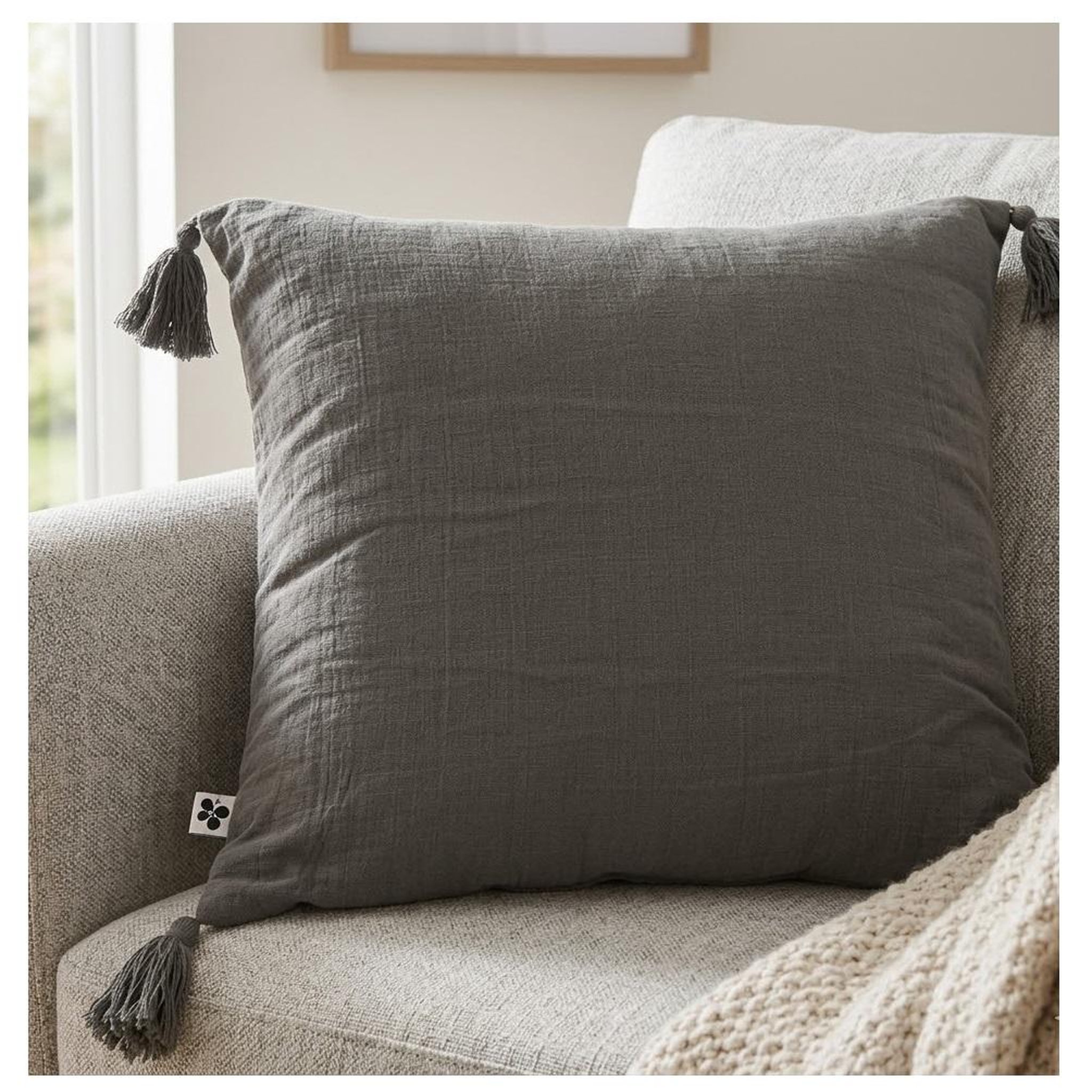 Voir la diapositive 3 : Eden Coussin déhoussable gaia – gaze de coton avec passepoil élégant