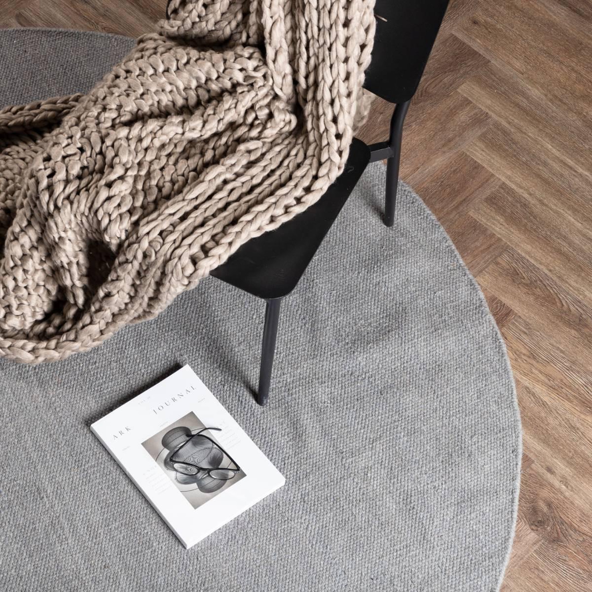 Voir la diapositive 3 : Paris Prix Tapis rond  jaipur  200cm gris