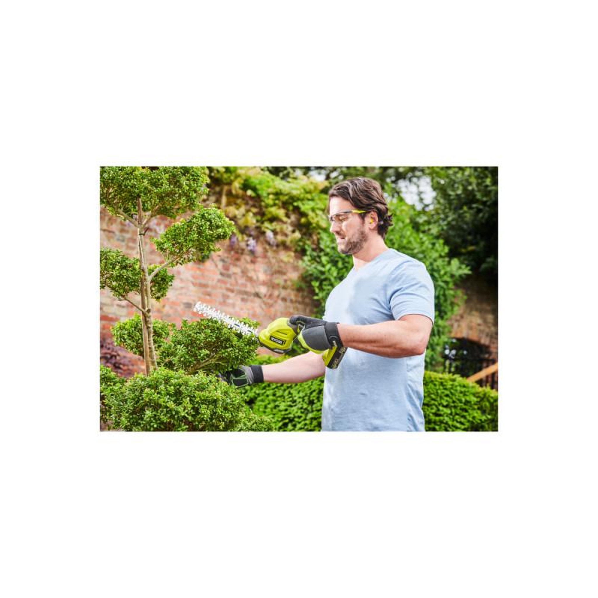 Voir la diapositive 5 : Ryobi Cisaille - Sculpteur de végétaux RYOBI - RY18GSA-0 - 18V One+ - Sans batterie ni chargeur