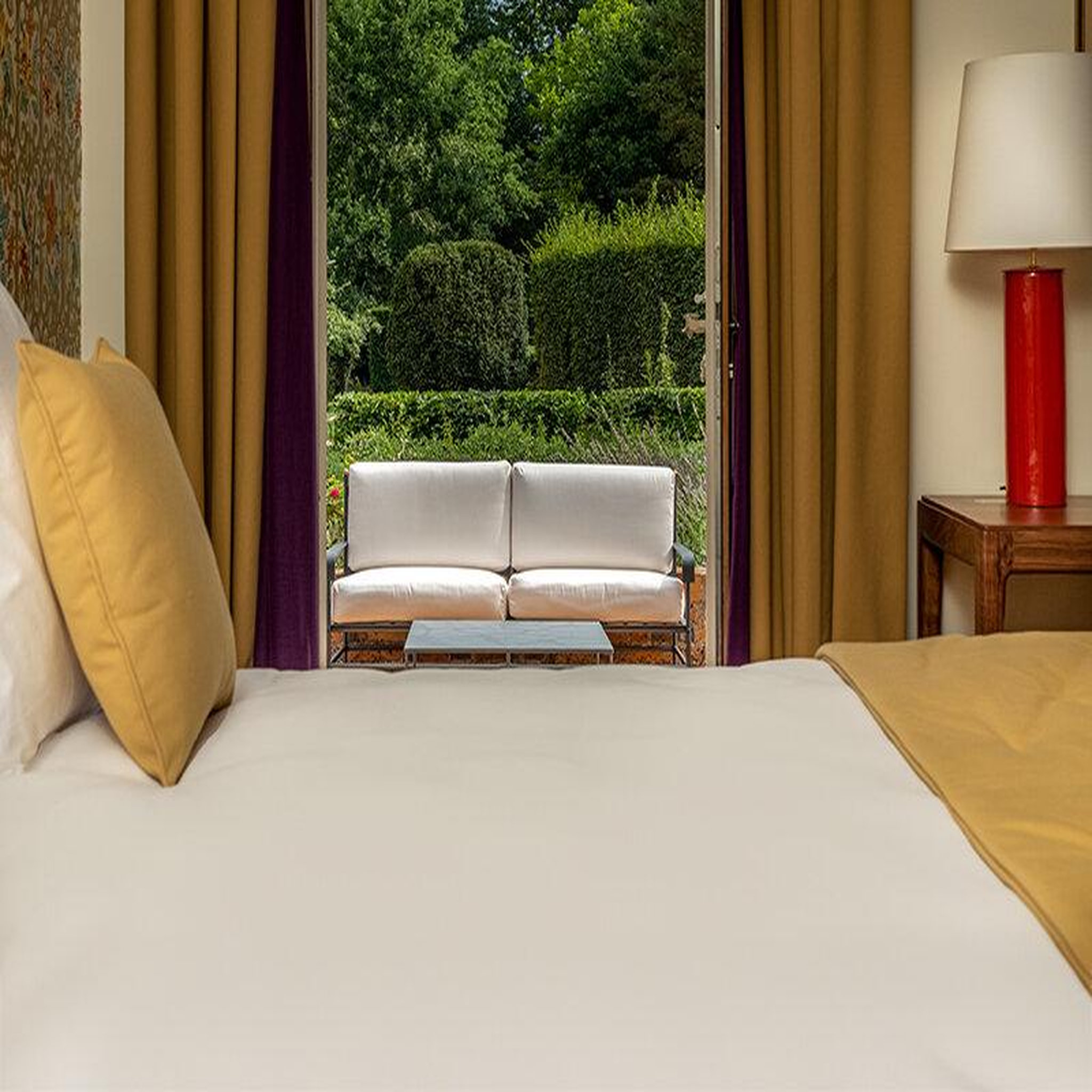 Voir la diapositive 3 : Smartbox 2 jours en château 4* avec spa et champagne près d'orléans - coffret cadeau séjour