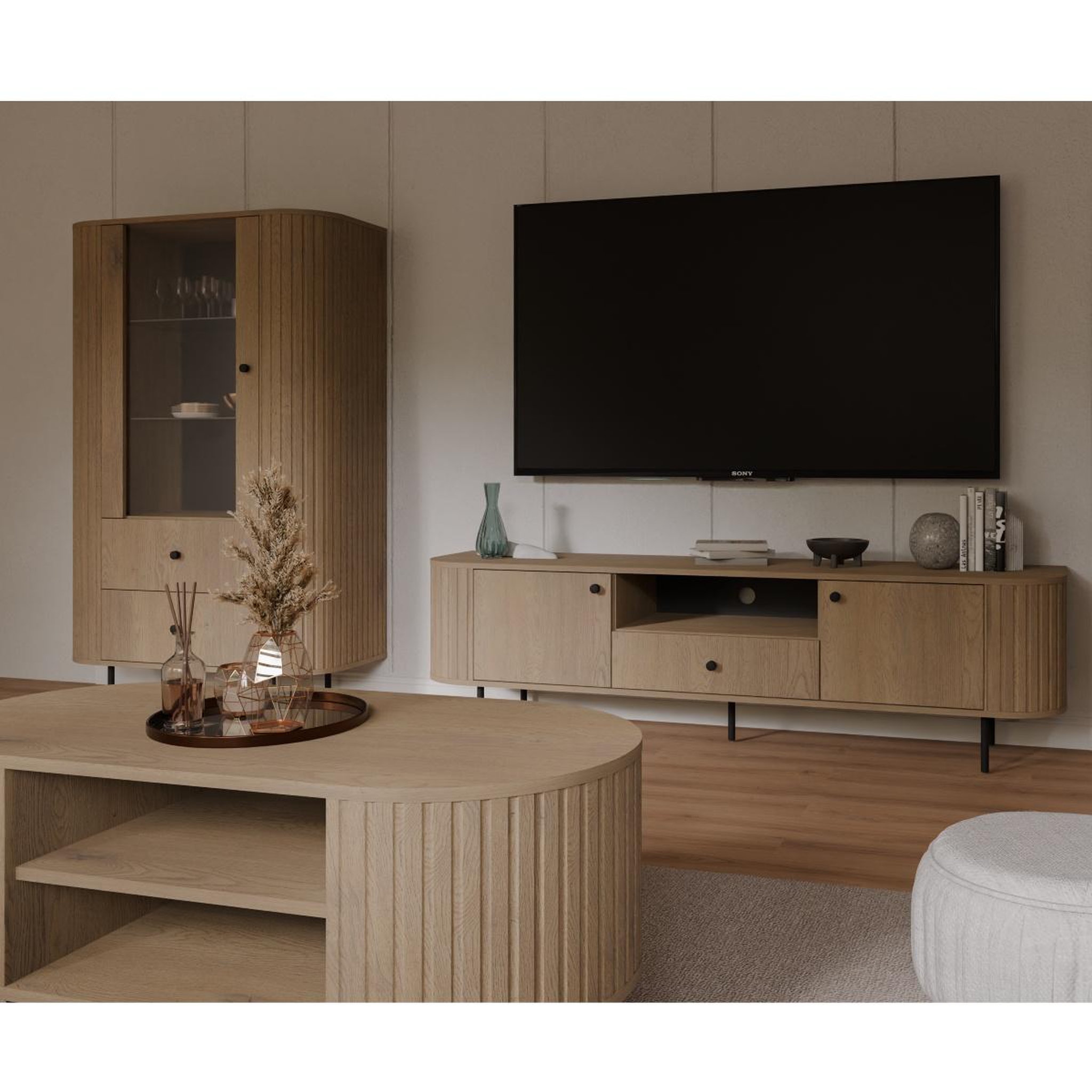 Voir la diapositive 5 : JLC KREATION Vitrine arrondie 1 porte vitrée chêne clair lilio