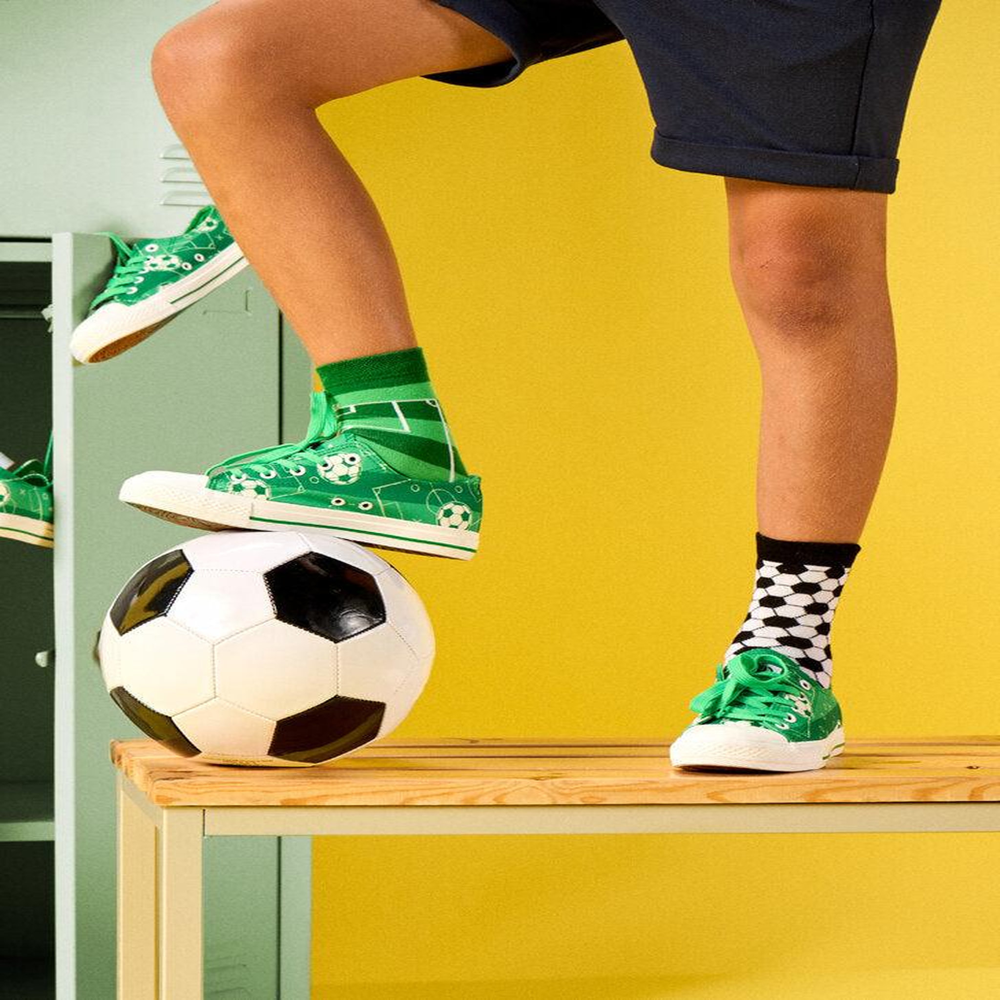 Voir la diapositive 3 : DEDOLES Chaussettes enfants football