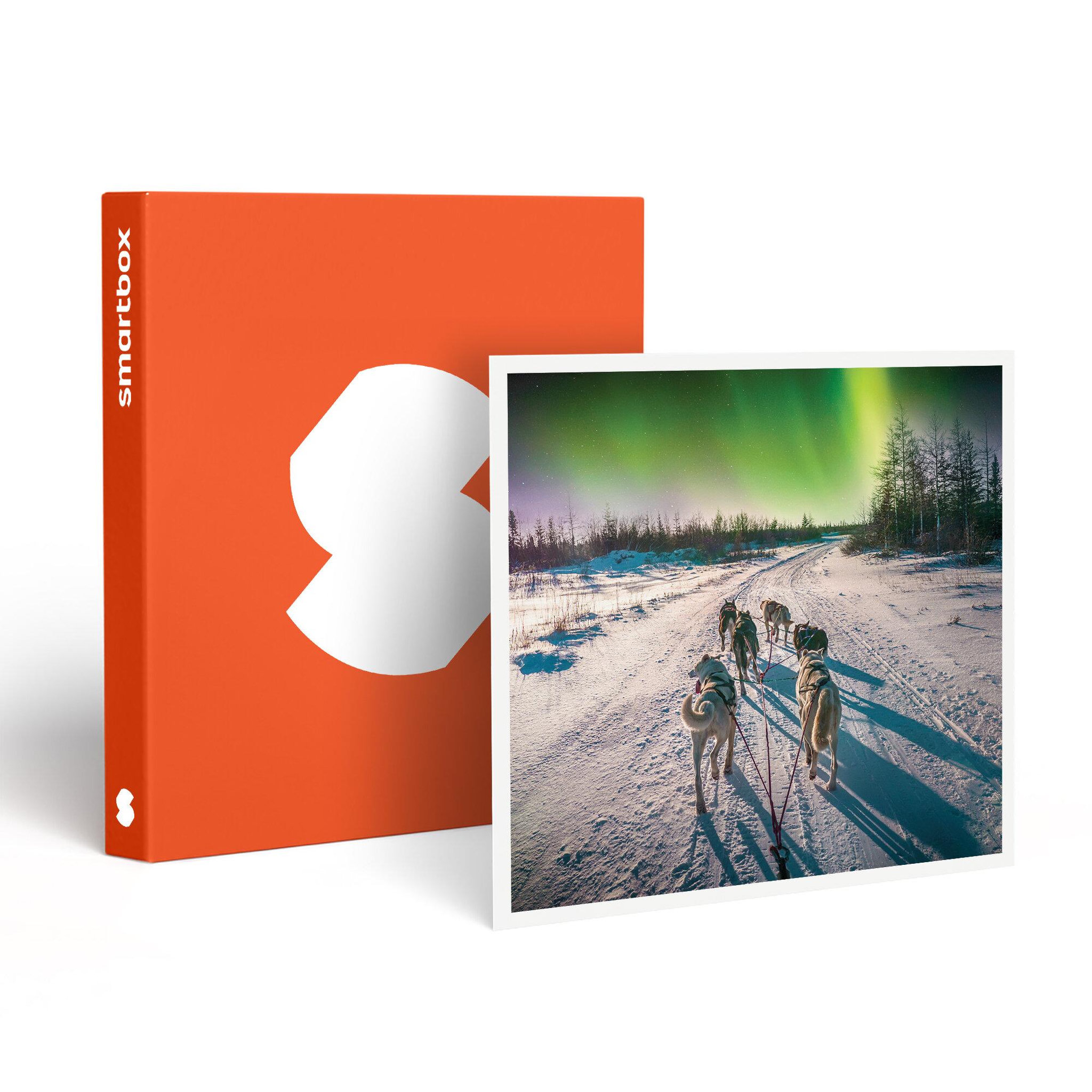 Smartbox Séjour en norvège : 4 jours avec aurores boréales et balade en chiens de traîneau pour 2 - coffret cadeau séjour