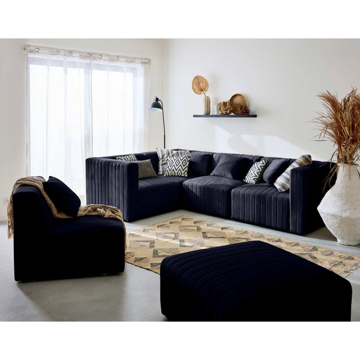 LISA DESIGN Nova - canapé modulable d'angle réversible - 6 places - avec pouf d'appoint - en velours