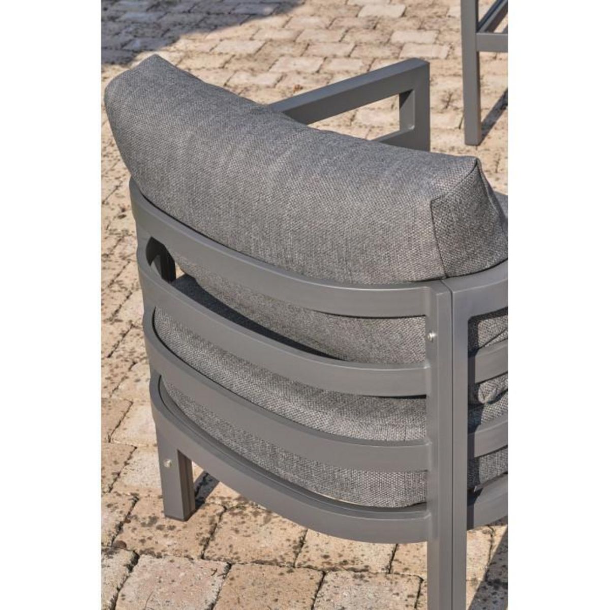 Paris Prix Salon de Jardin 4 Places  Lisbonne  132cm Gris Anthracite