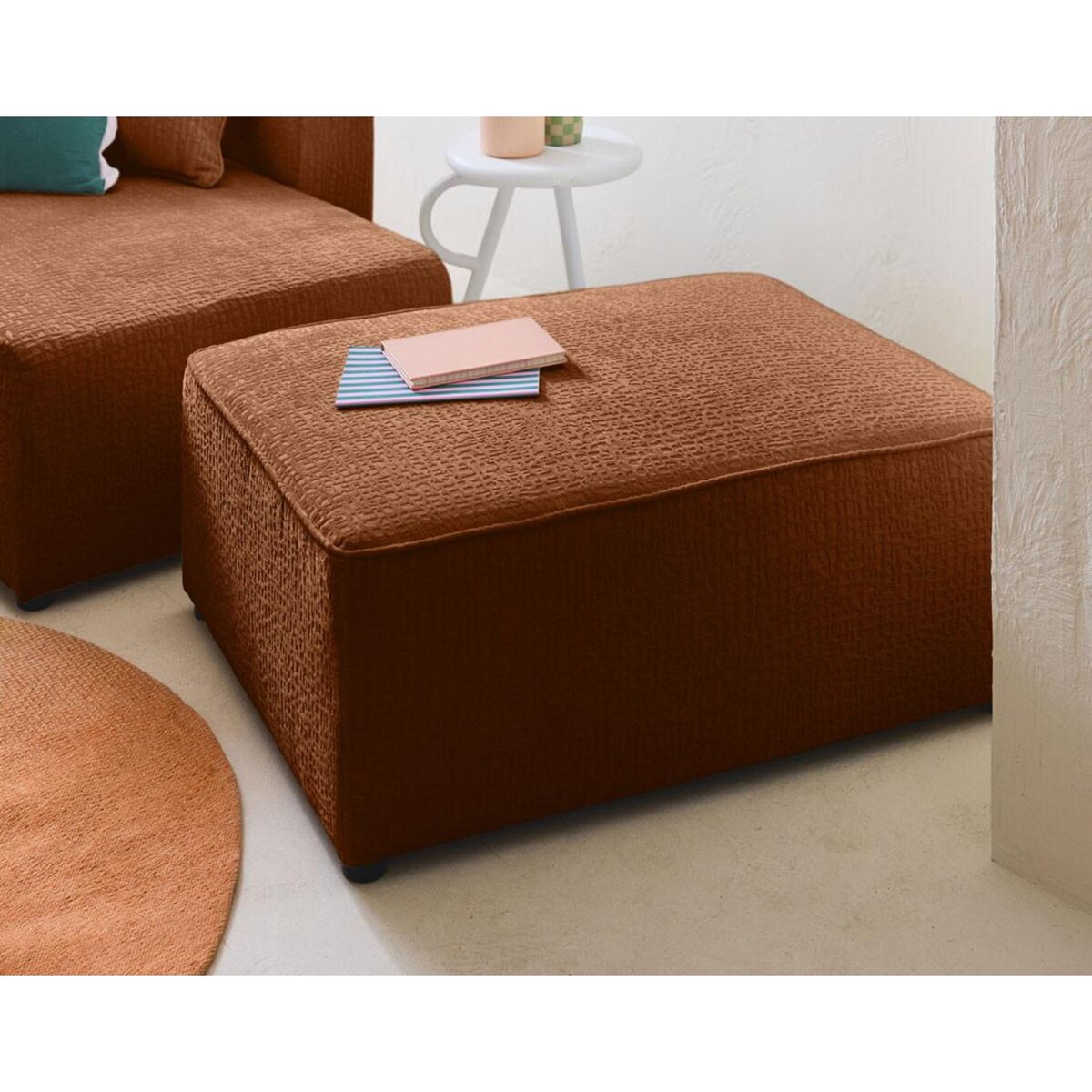 BEST MOBILIER Topaze - pouf - en tissu velours relief