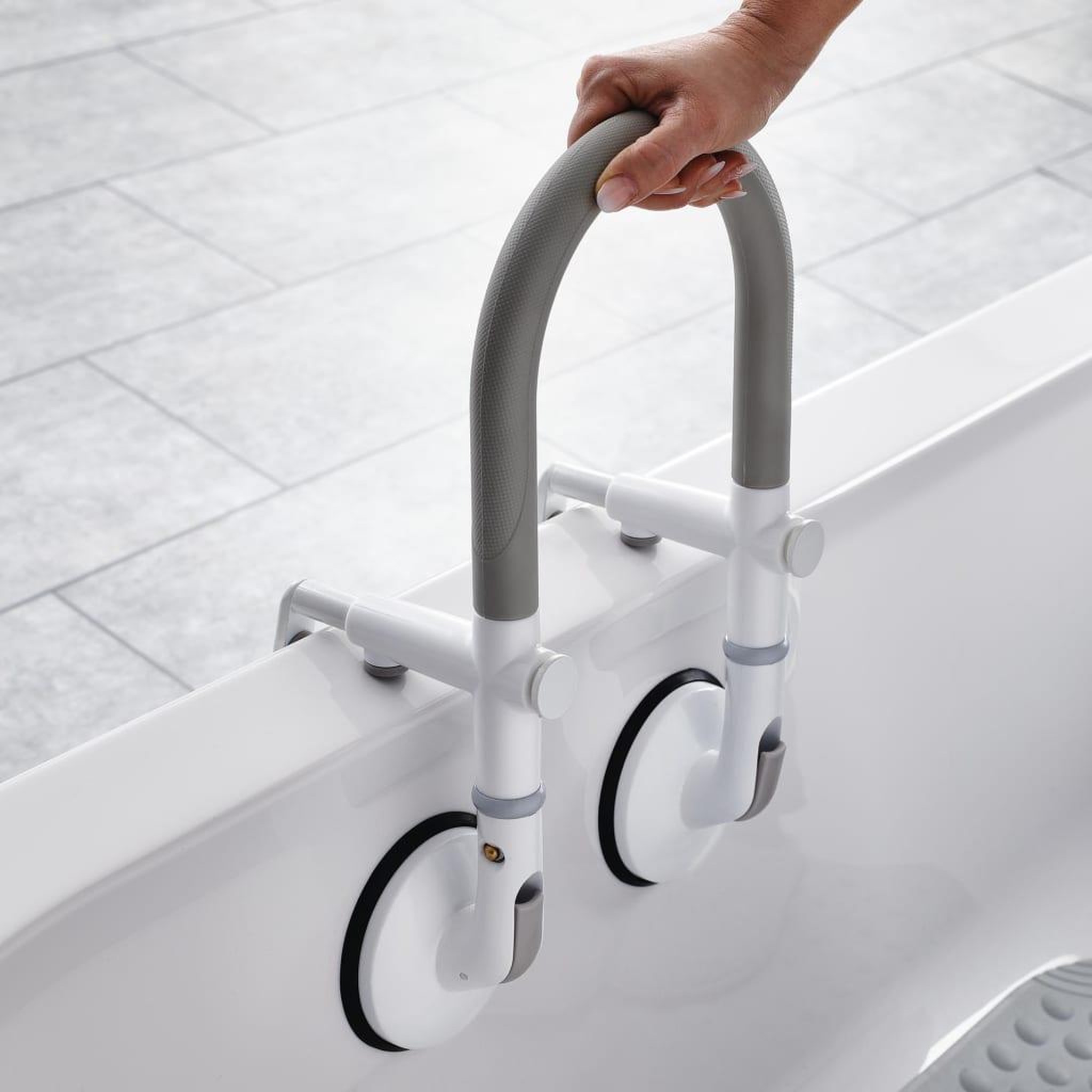 Voir la diapositive 4 : RIDDER RIDDER Aide a l'accessibilite a la baignoire Rob