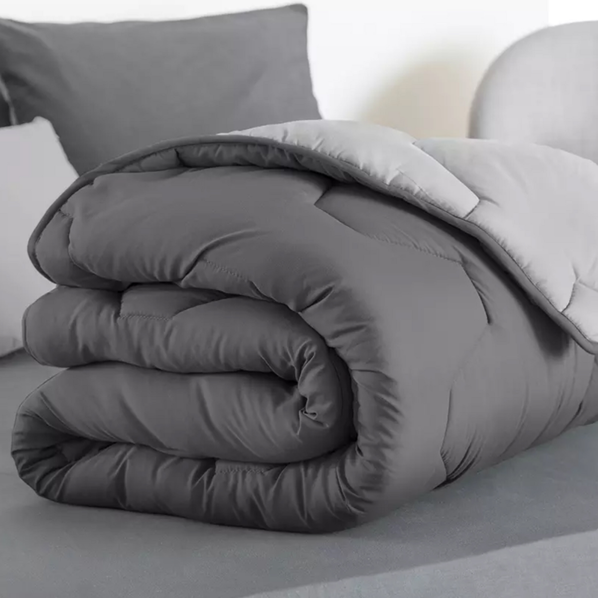 ID MARKET Couette 220x240 CM ABBY bicolore gris clair et gris 300 gr