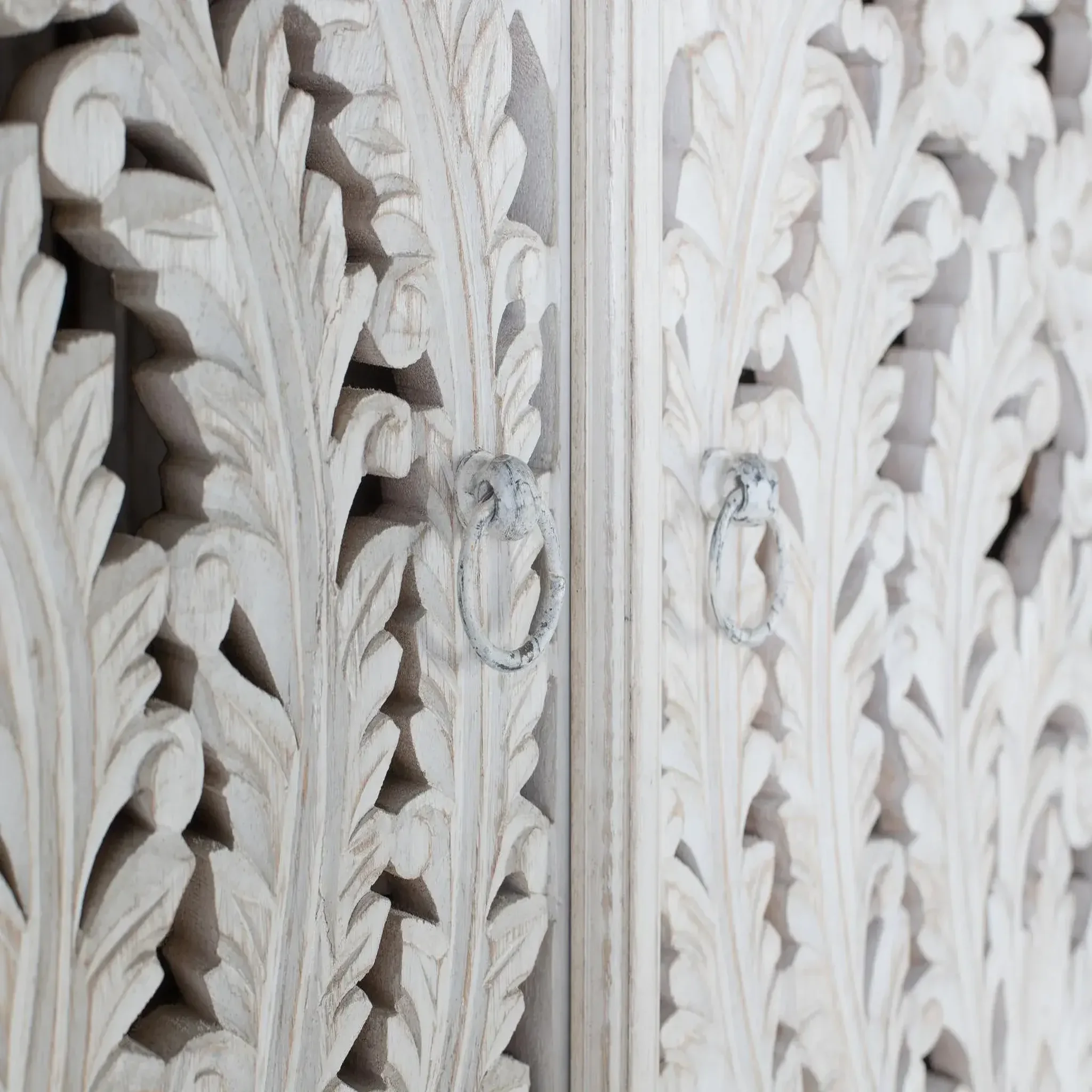 Voir la diapositive 3 : GINER Y COLOMER SL Armoire en bois de manguier 90cm style classique artisanal