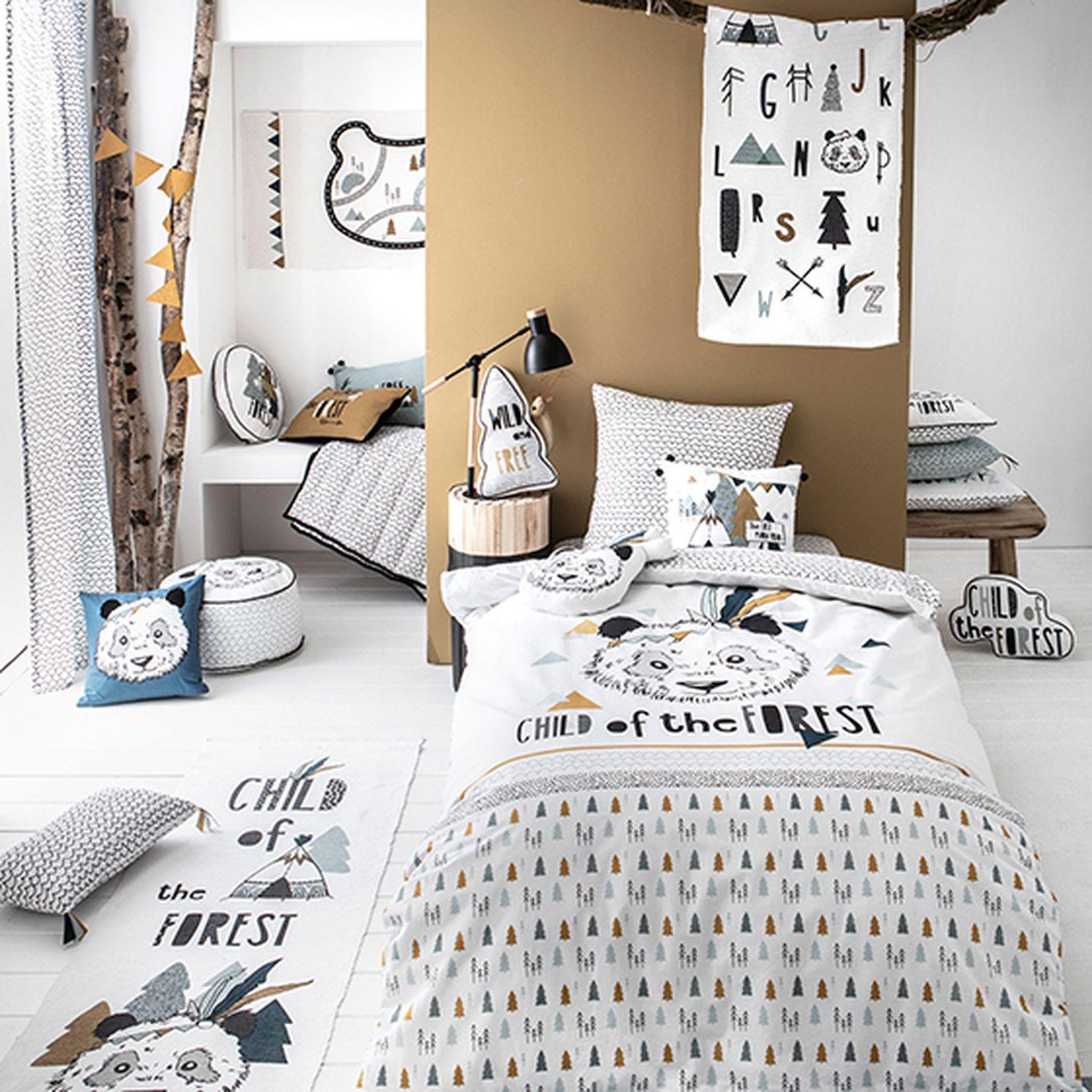 Voir la diapositive 3 : Today Tapis de chambre enfant Forest - L. 170 x l. 60 cm - Blanc