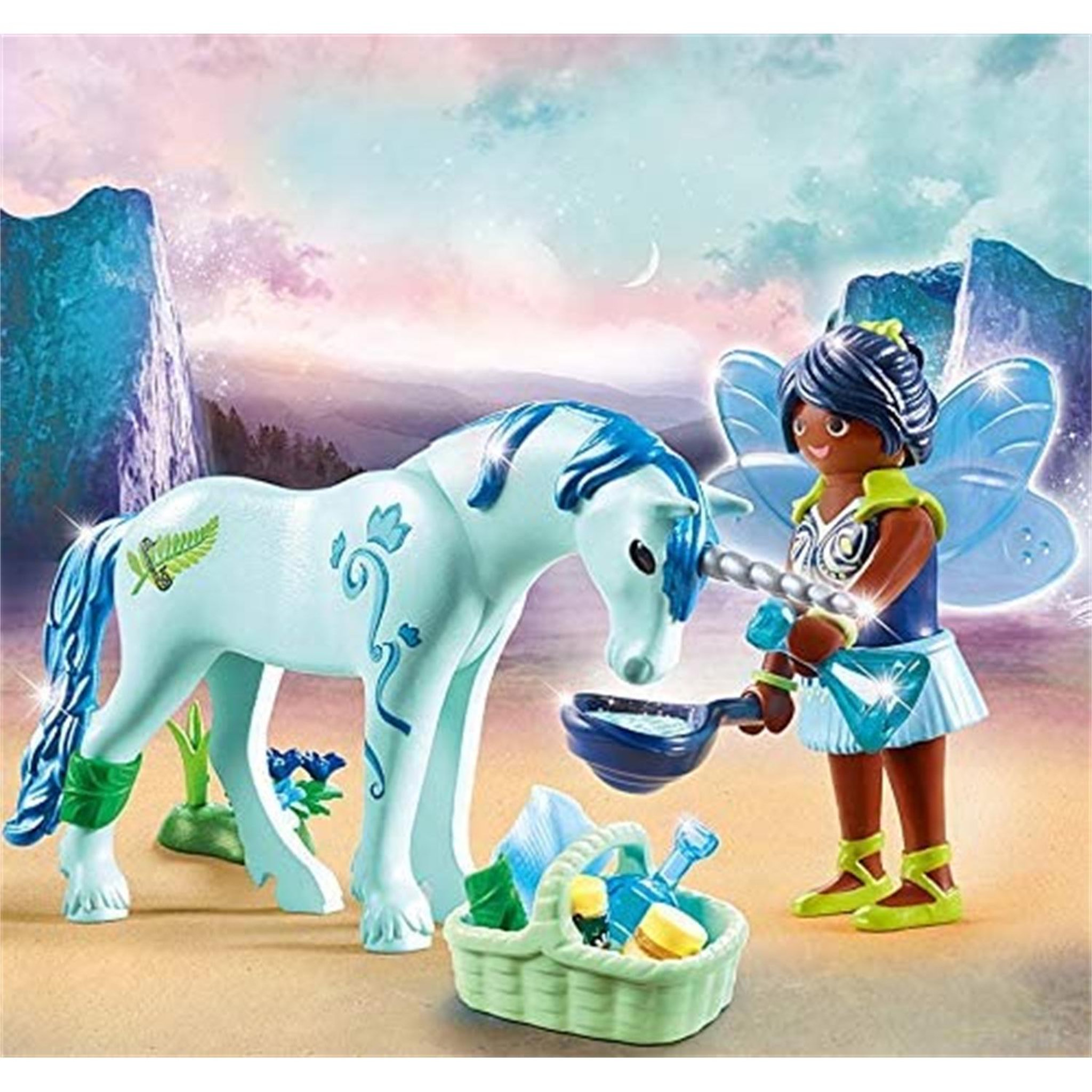Voir la diapositive 2 : PLAYMOBIL Fairies Licorne avec fée médicinale