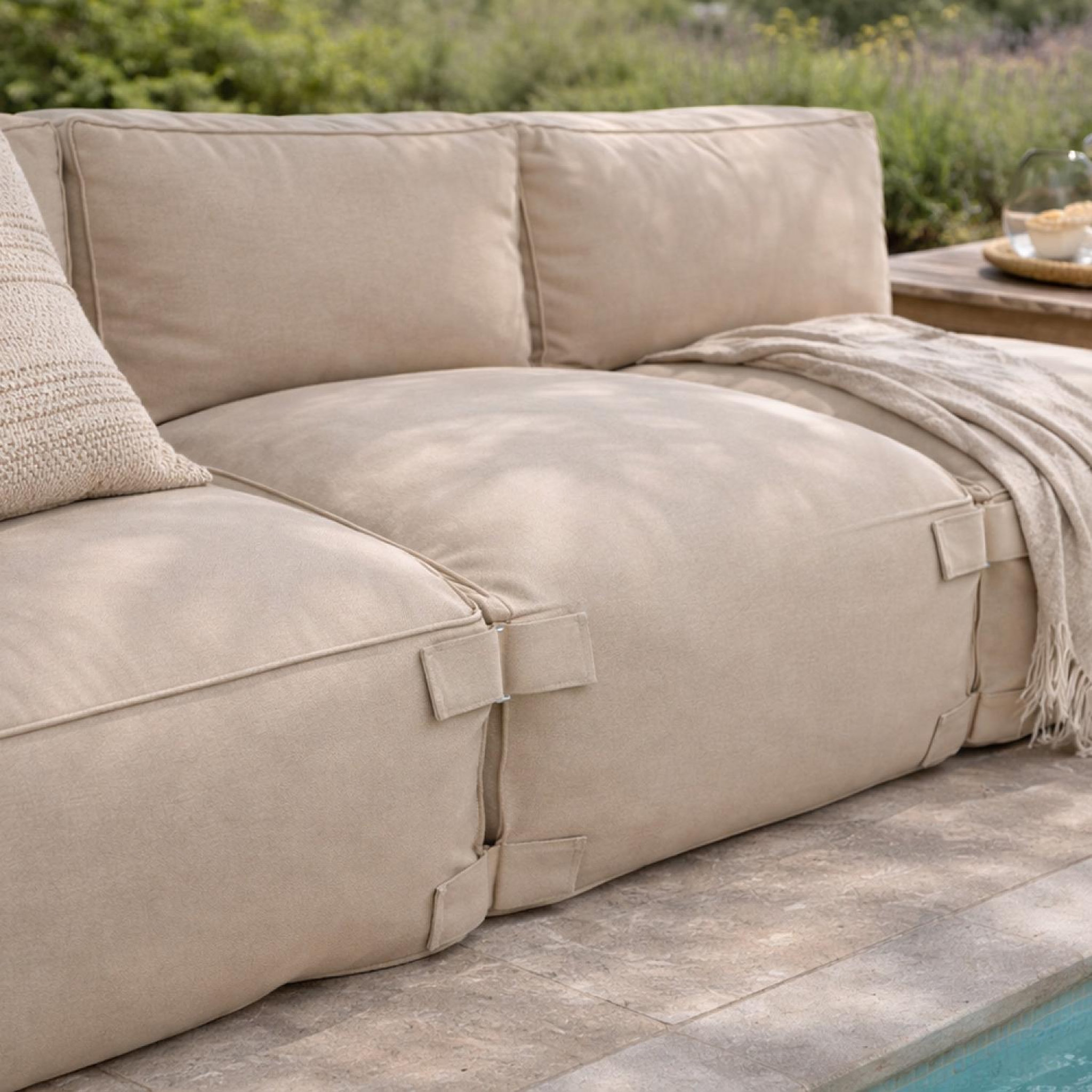 Voir la diapositive 5 : CONCEPT USINE Salon de jardin modulable 3 places beige en tissu déperlant praiano