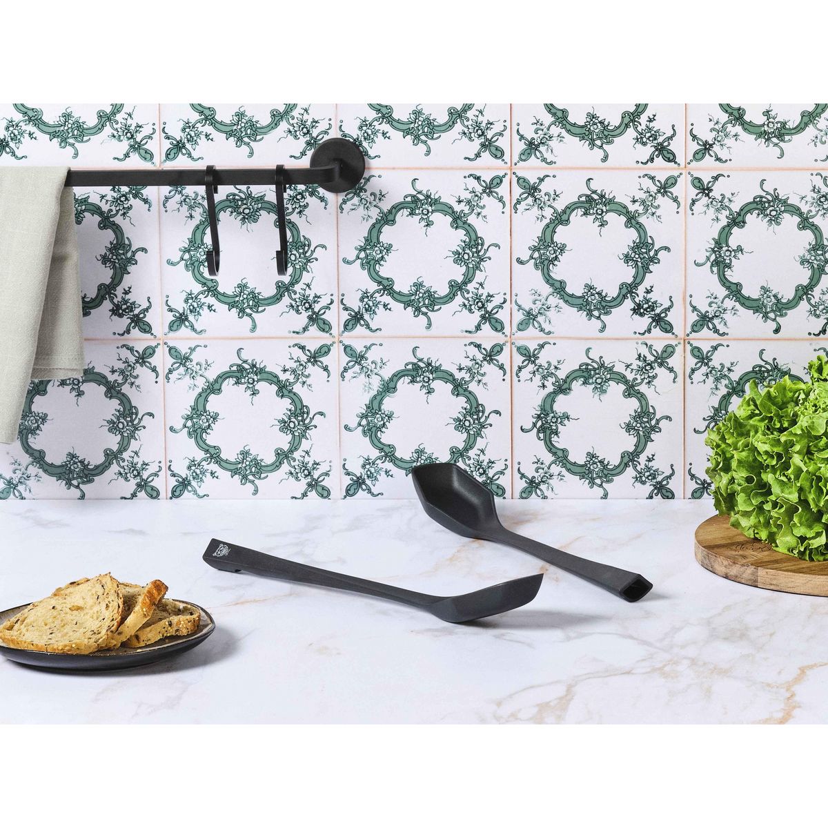 BJORN Couverts à salade en thermoplastique JESPER