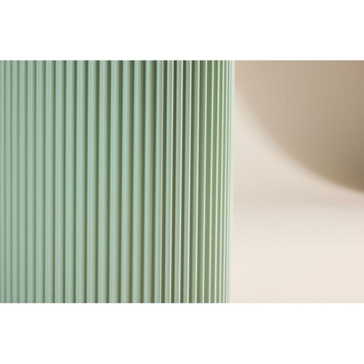 Paris Prix Table d'Appoint Nervurée  Lenox  50cm Vert